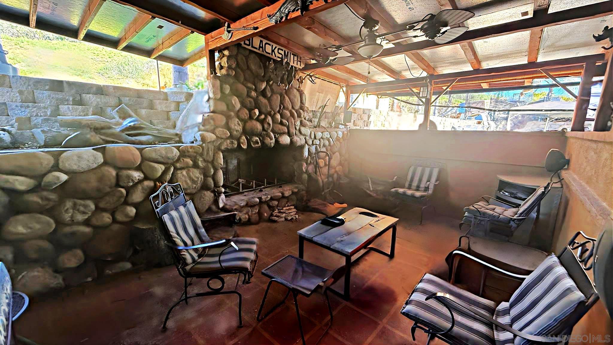 Detail Gallery Image 3 of 8 For 11041  Summit Ave, Santee,  CA 92071 - – Beds | – Baths