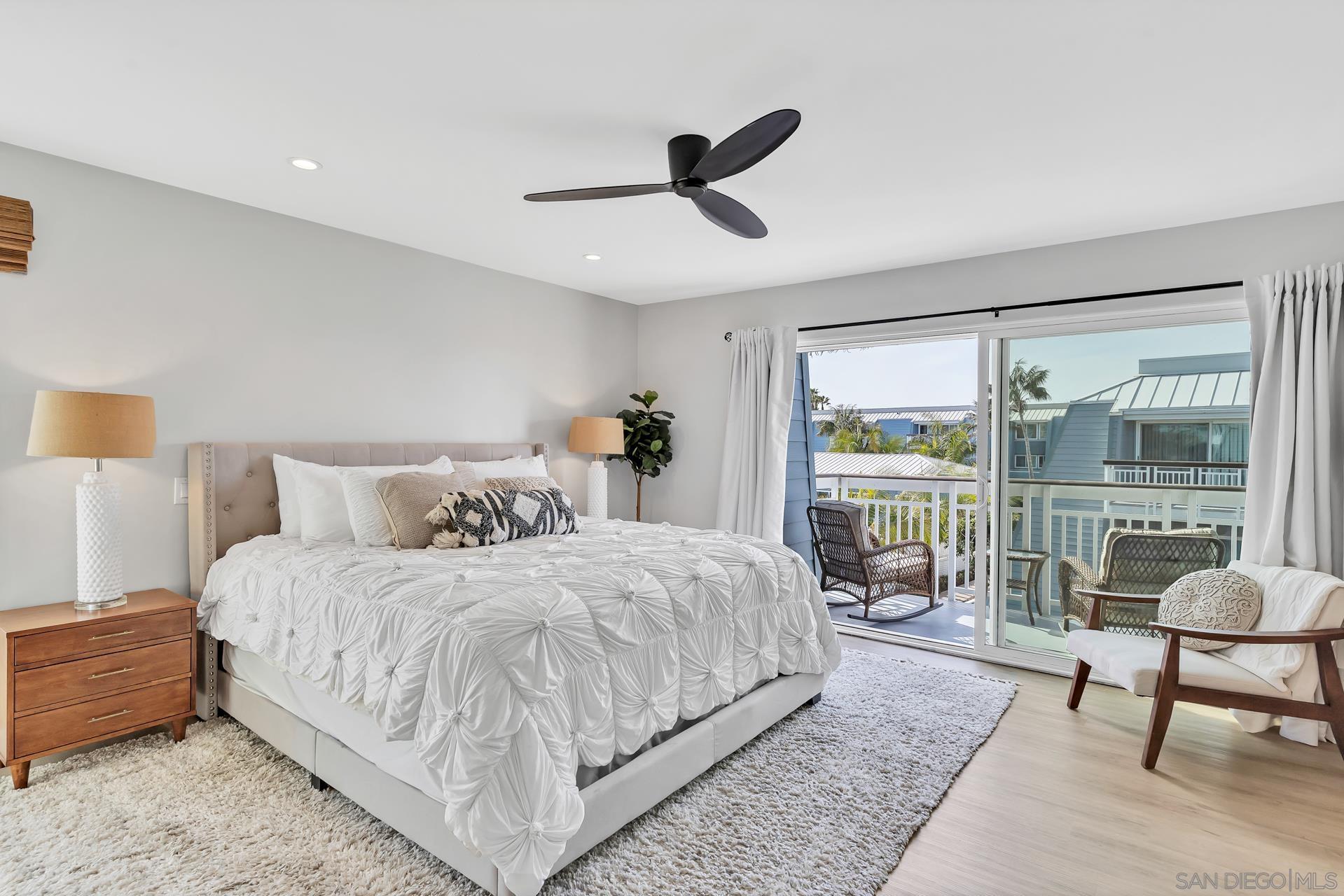 Detail Gallery Image 22 of 44 For 50  Montego Ct, Coronado,  CA 92118 - 3 Beds | 3 Baths