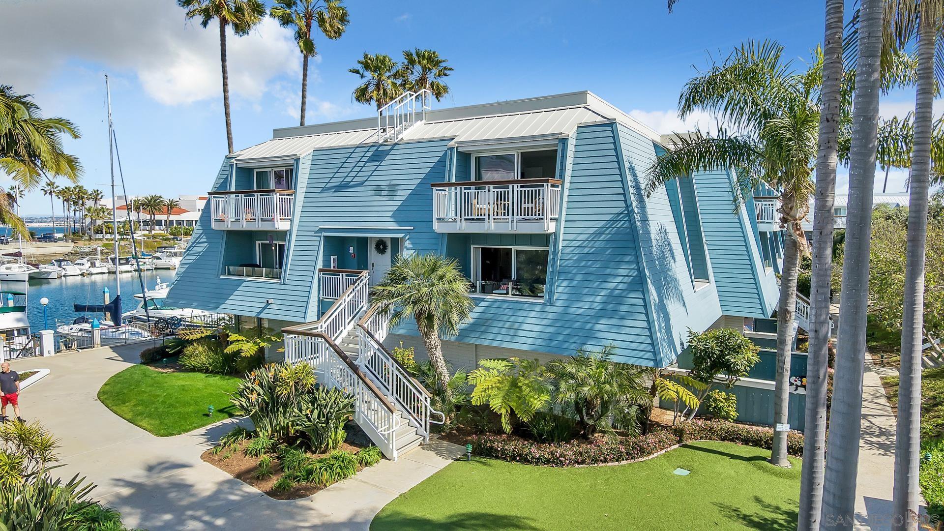 Detail Gallery Image 34 of 44 For 50  Montego Ct, Coronado,  CA 92118 - 3 Beds | 3 Baths