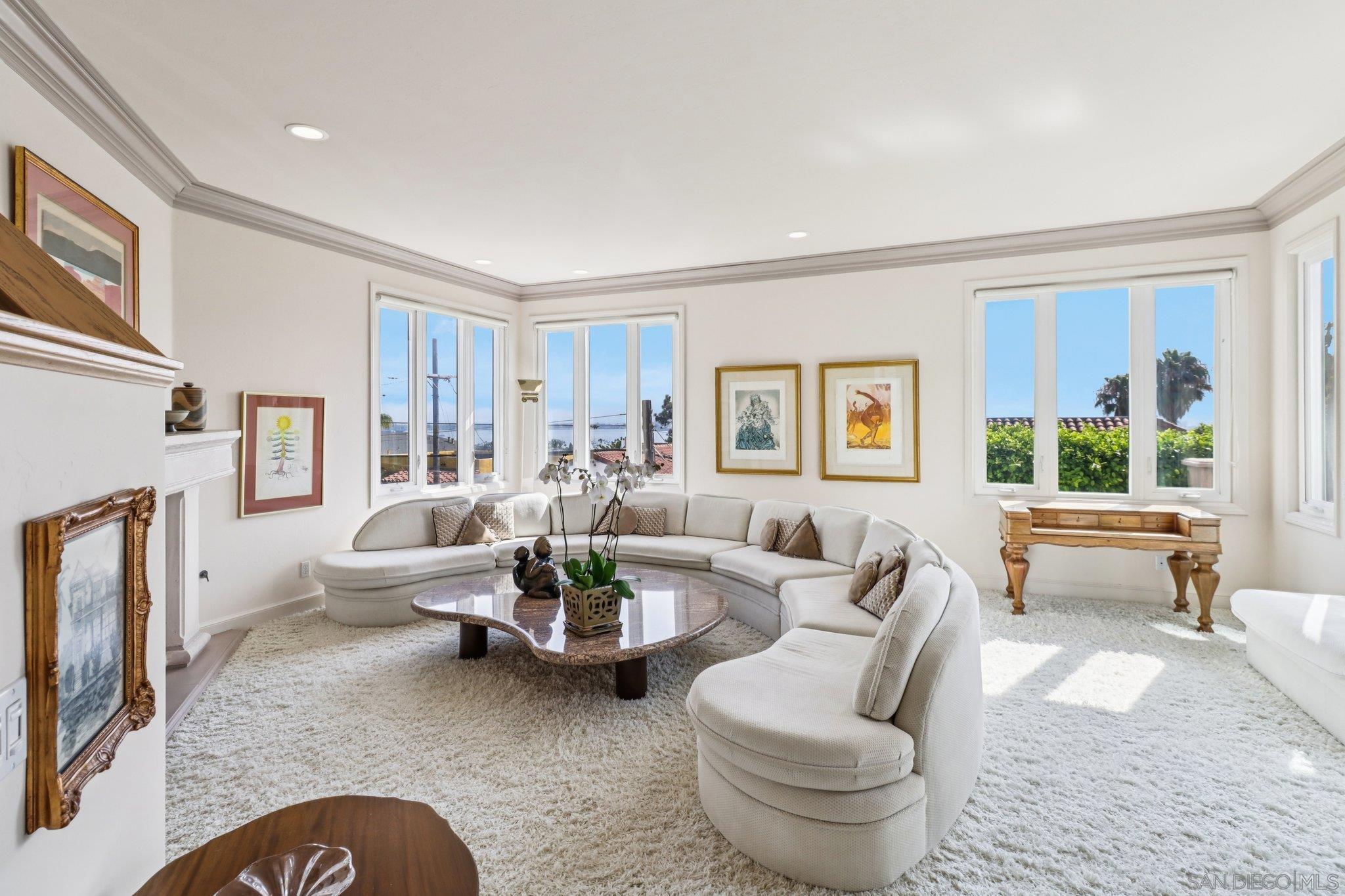 Front Image Thumbnail for SD260004046