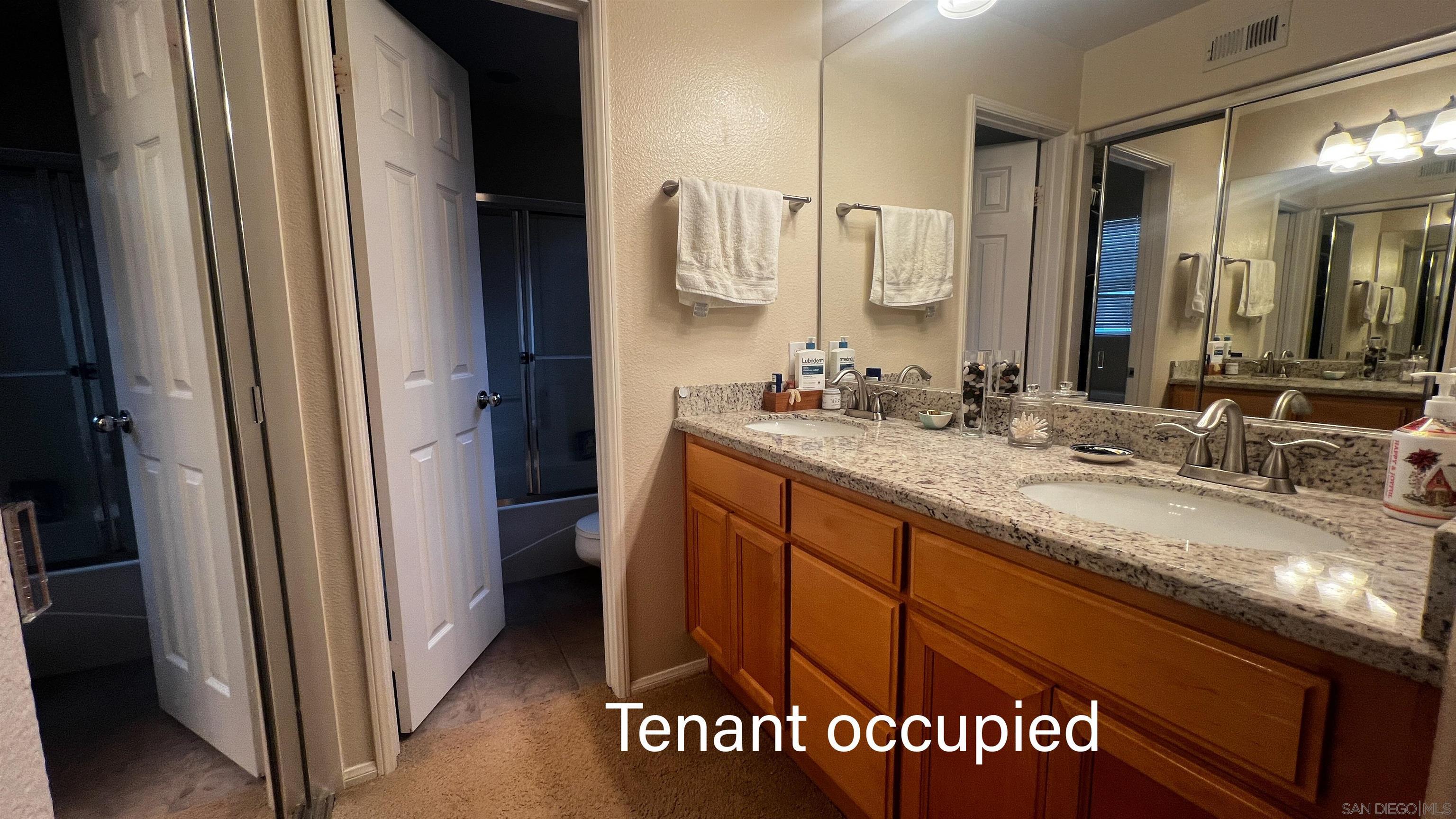 Detail Gallery Image 25 of 28 For 11918  Cypress Canyon Rd  1, San Diego,  CA 92131 - 2 Beds | 2 Baths