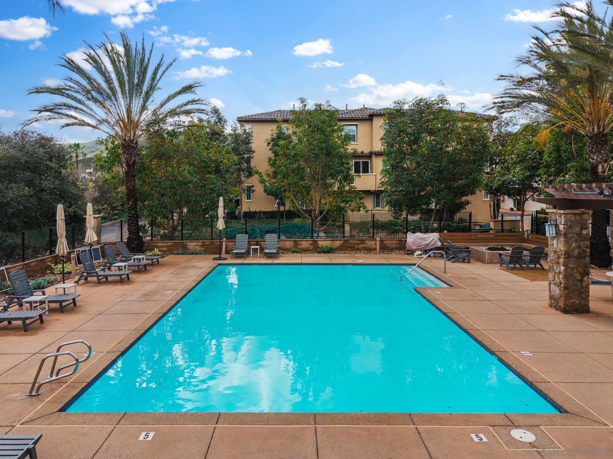 Detail Gallery Image 28 of 36 For 2188  Cosmo Way, San Marcos,  CA 92078 - 3 Beds | 2/1 Baths