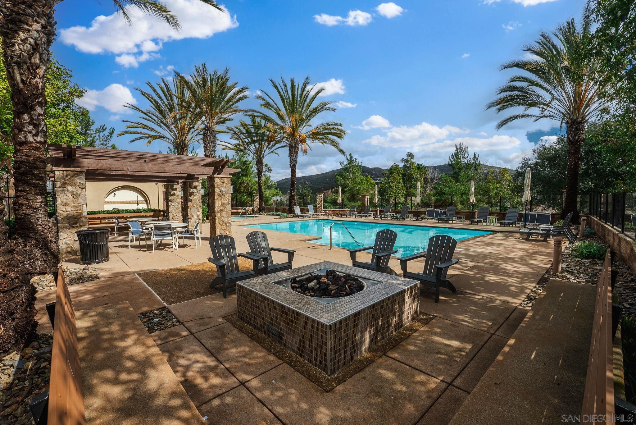 Detail Gallery Image 30 of 36 For 2188  Cosmo Way, San Marcos,  CA 92078 - 3 Beds | 2/1 Baths