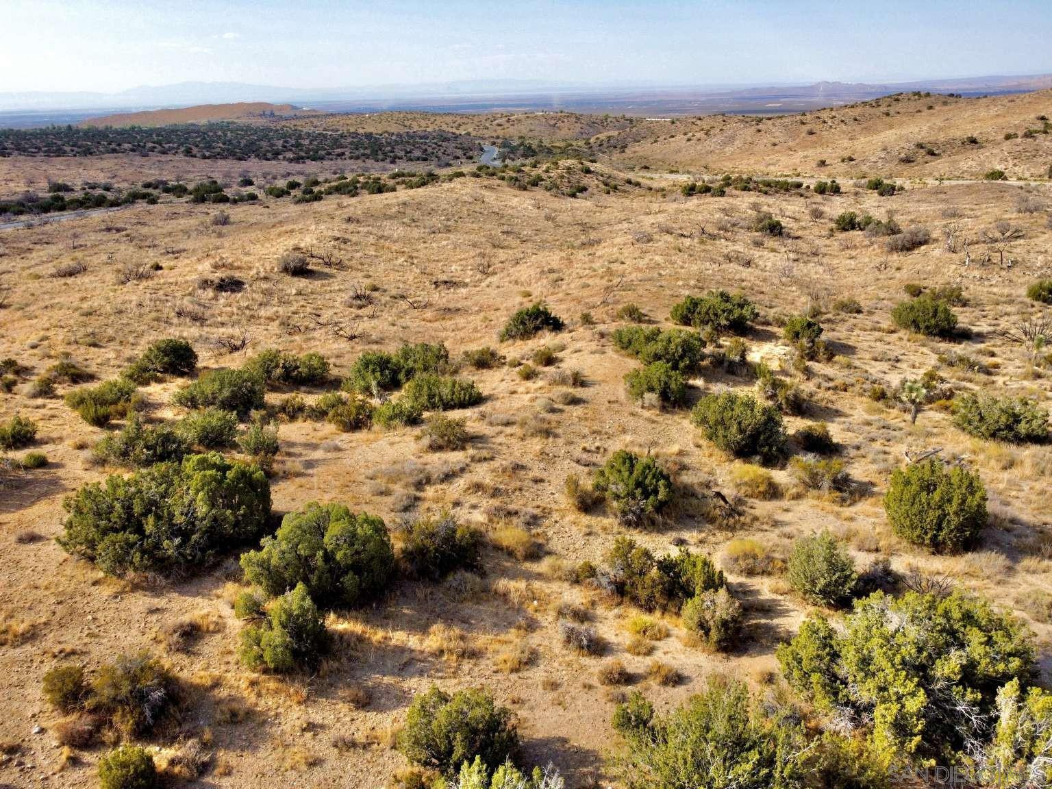 Detail Gallery Image 11 of 45 For , Littlerock,  CA 93543 - – Beds | – Baths