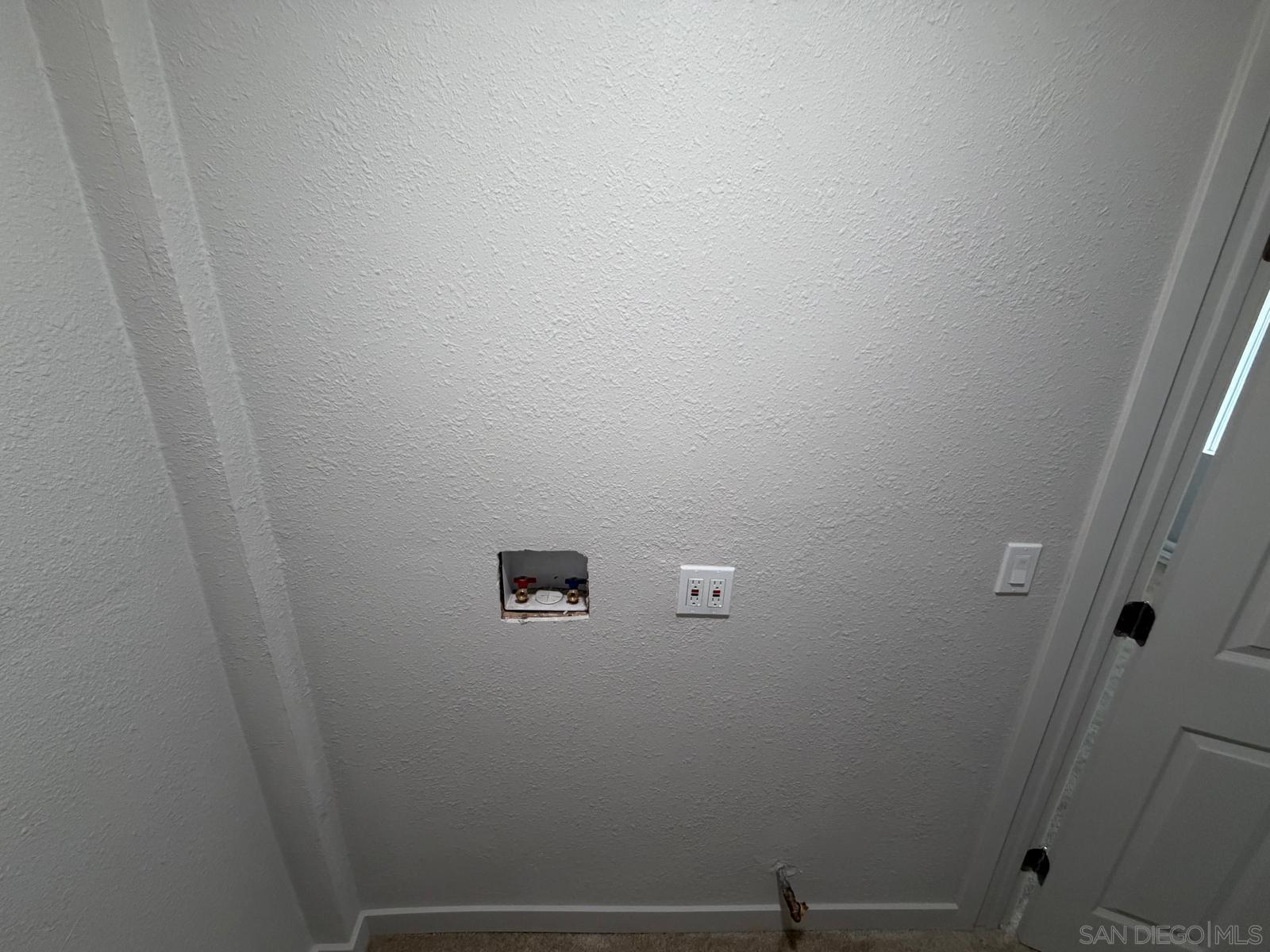 Detail Gallery Image 12 of 12 For 2959  Ridgeway Dr, National City,  CA 91950 - 3 Beds | 2 Baths