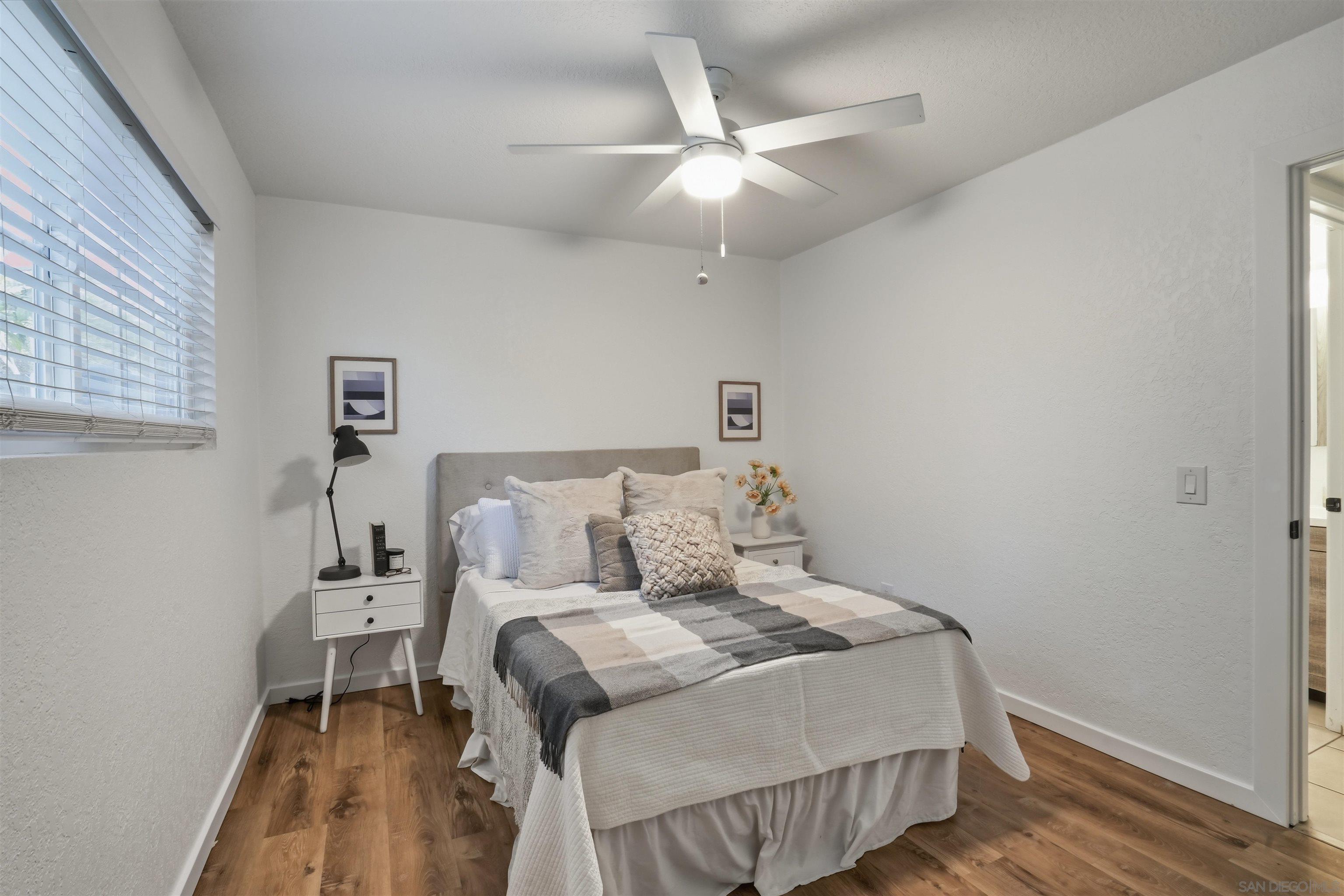 Detail Gallery Image 18 of 26 For 1806  Stewart St, Oceanside,  CA 92054 - 4 Beds | 3 Baths