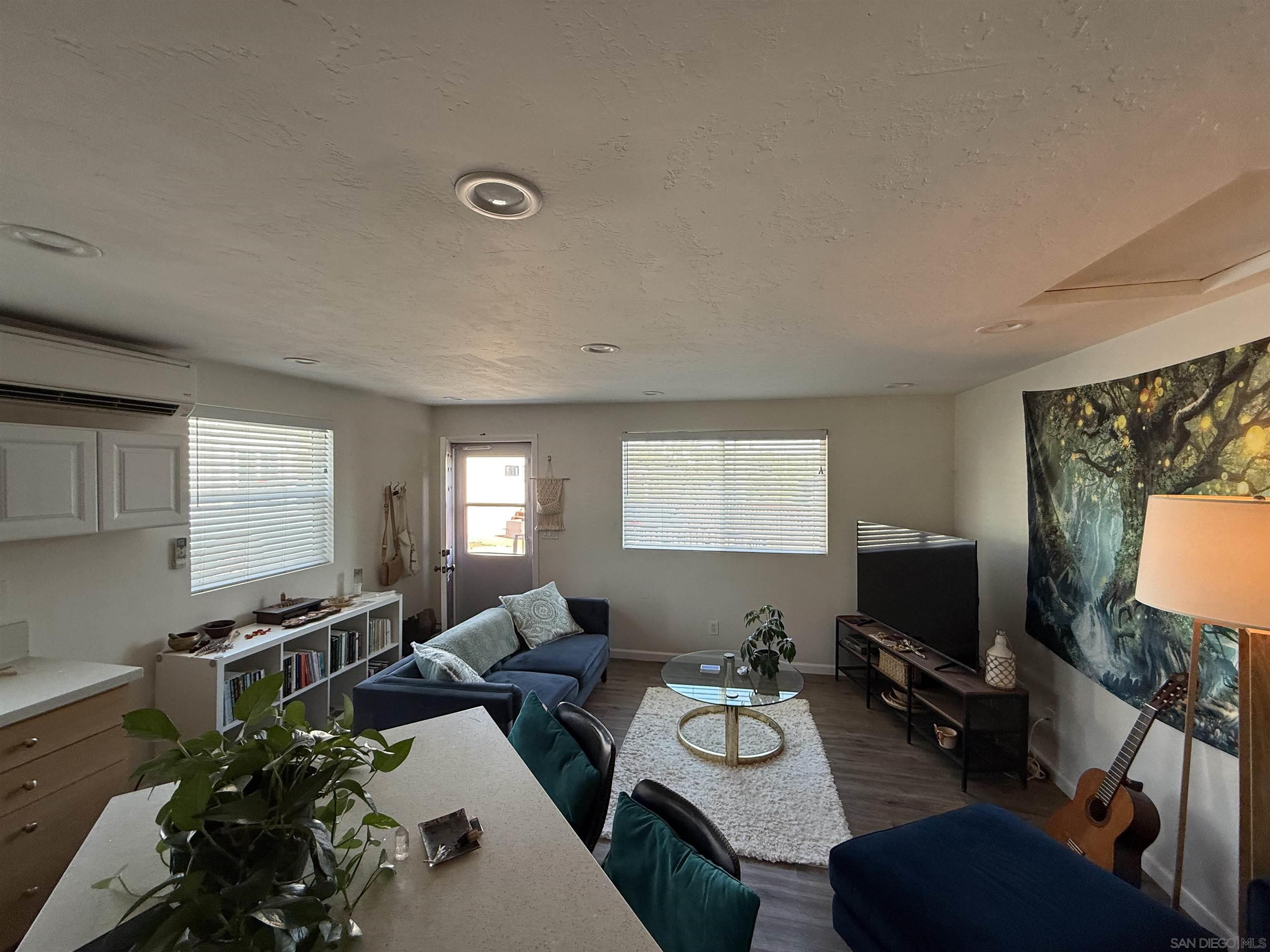 Detail Gallery Image 28 of 32 For 2239-2241  Meadow Lark Drive, San Diego,  CA 92123 - 5 Beds | 3 Baths