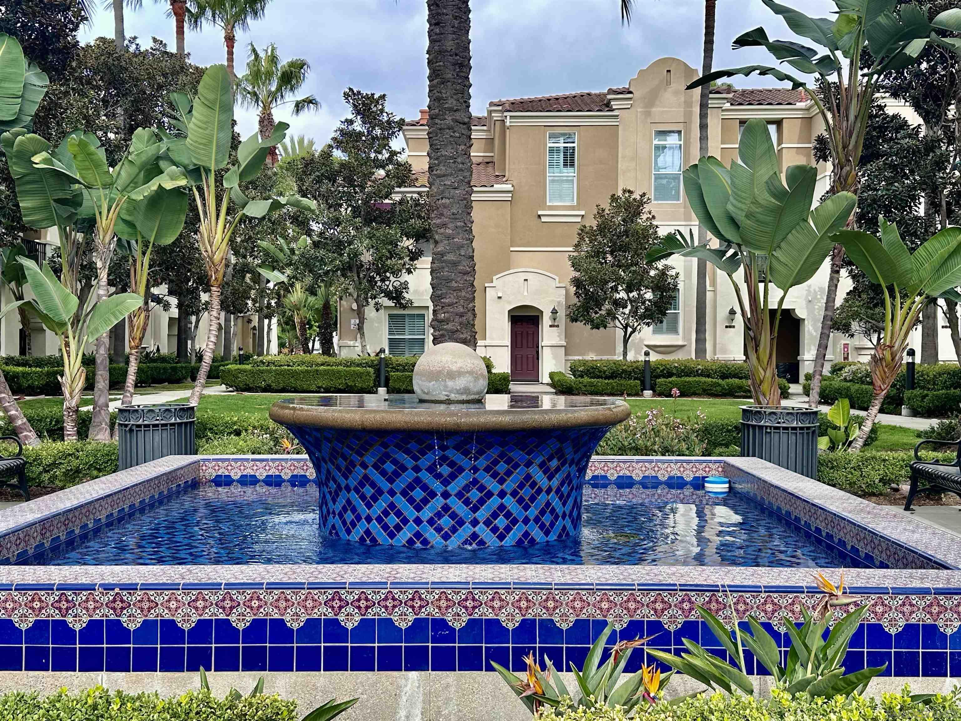 Detail Gallery Image 2 of 34 For 2760  Farragut  #109,  San Diego,  CA 92106 - 3 Beds | 3/1 Baths