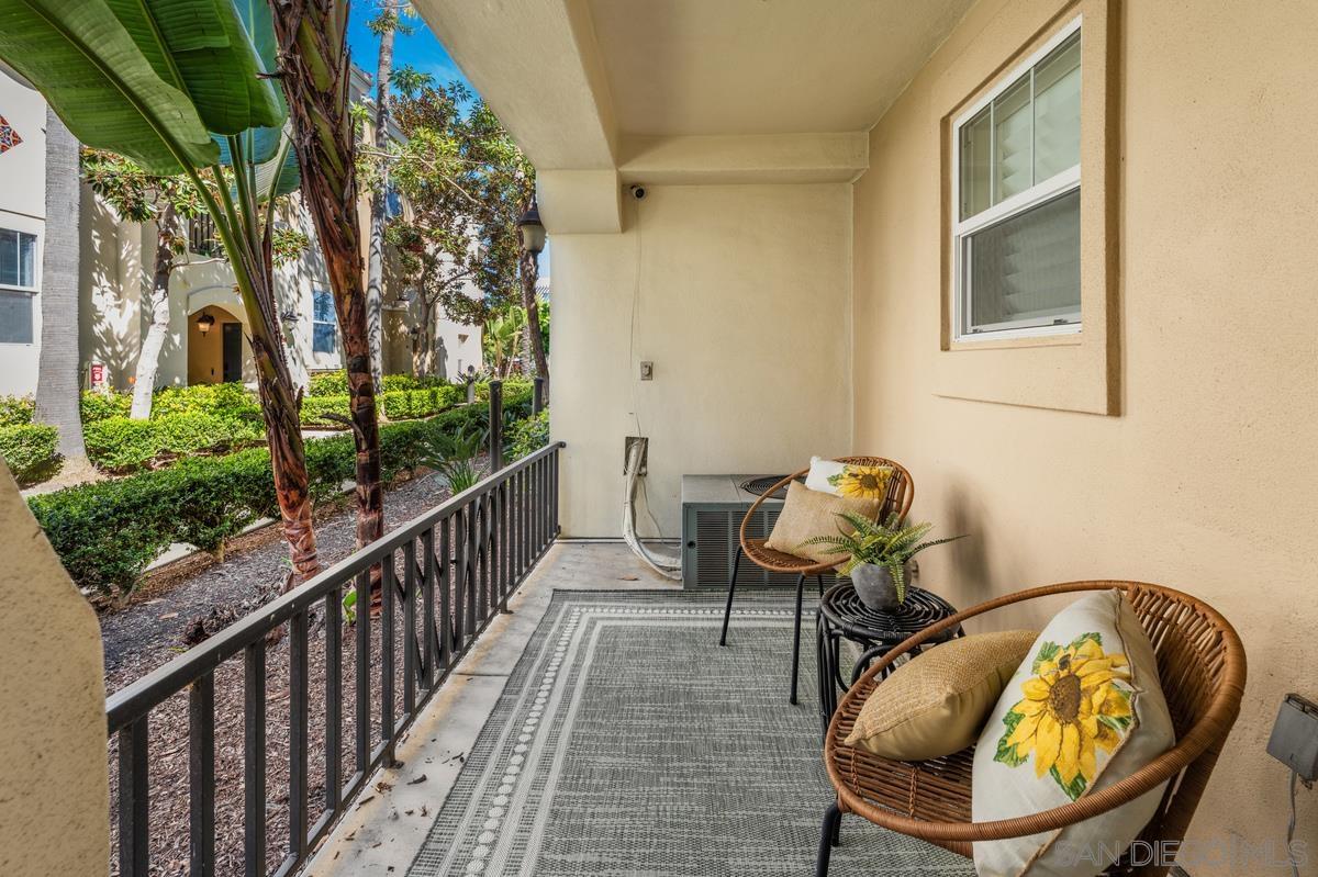 Detail Gallery Image 24 of 34 For 2760  Farragut  #109,  San Diego,  CA 92106 - 3 Beds | 3/1 Baths