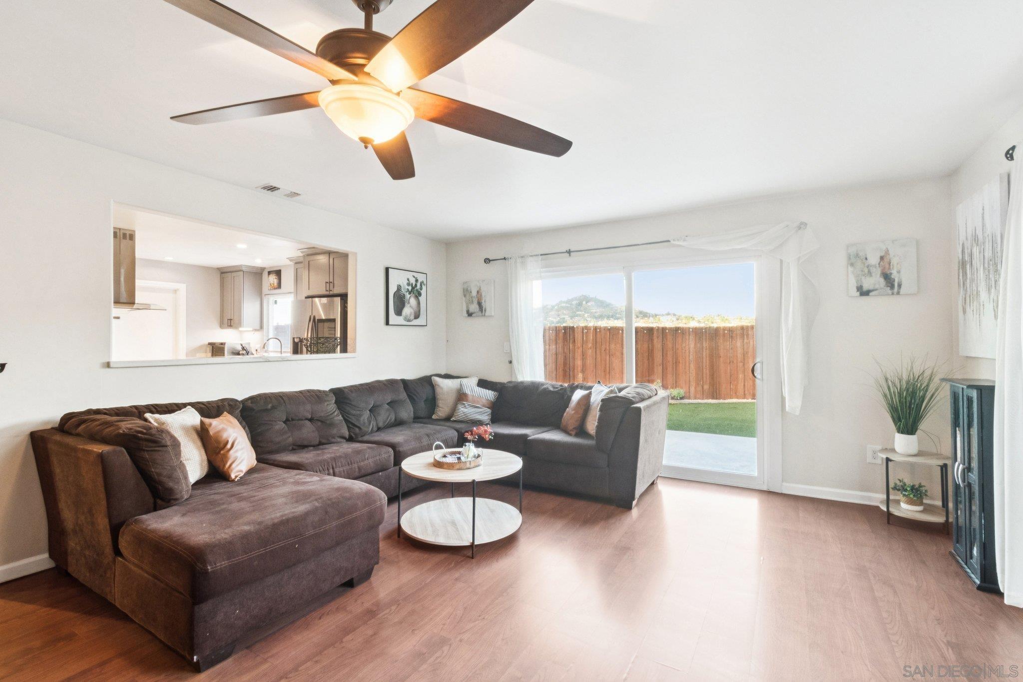 Detail Gallery Image 11 of 32 For 3365 S Bonita St, Spring Valley,  CA 91977 - 3 Beds | 2 Baths