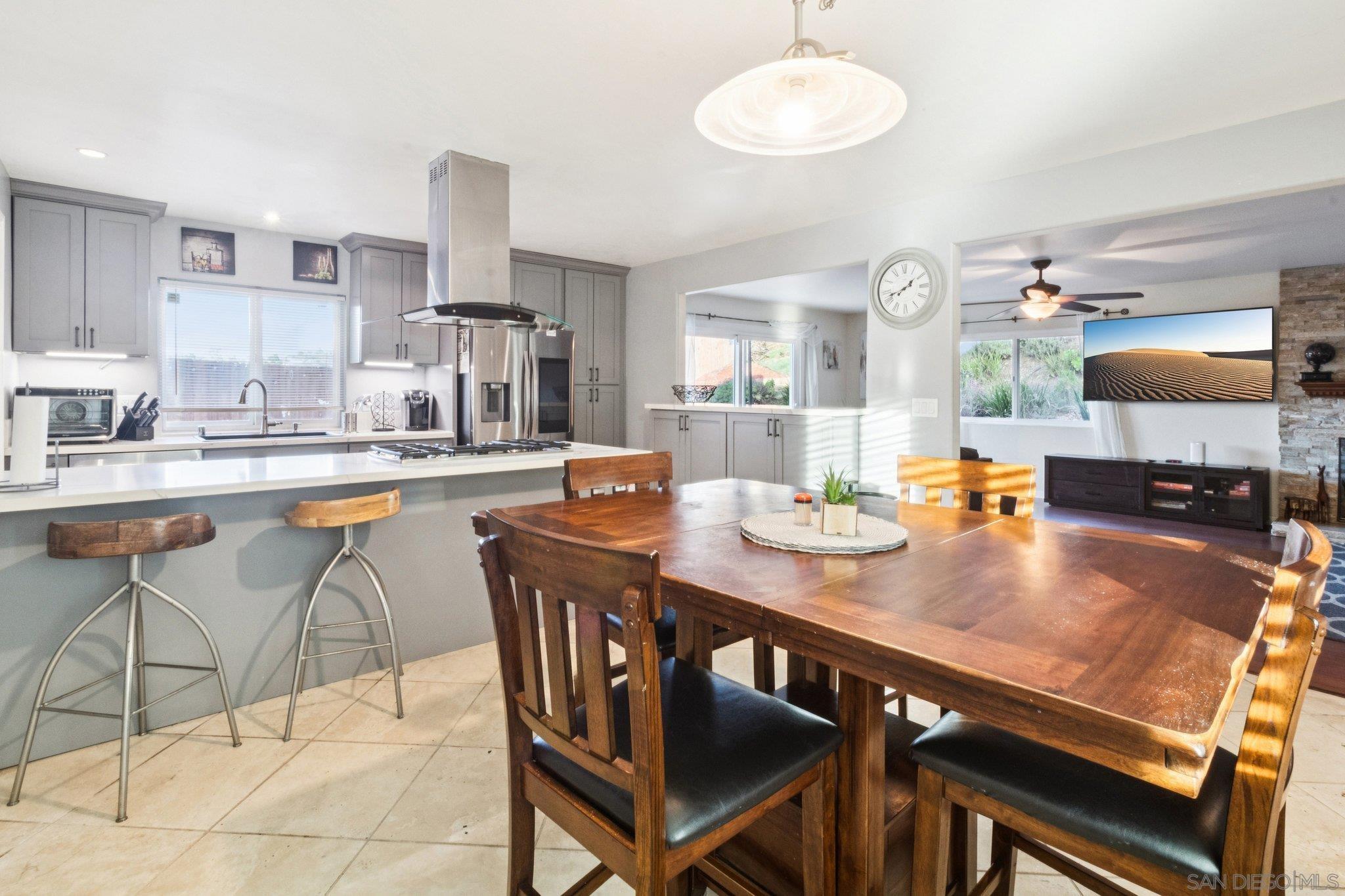 Detail Gallery Image 13 of 32 For 3365 S Bonita St, Spring Valley,  CA 91977 - 3 Beds | 2 Baths