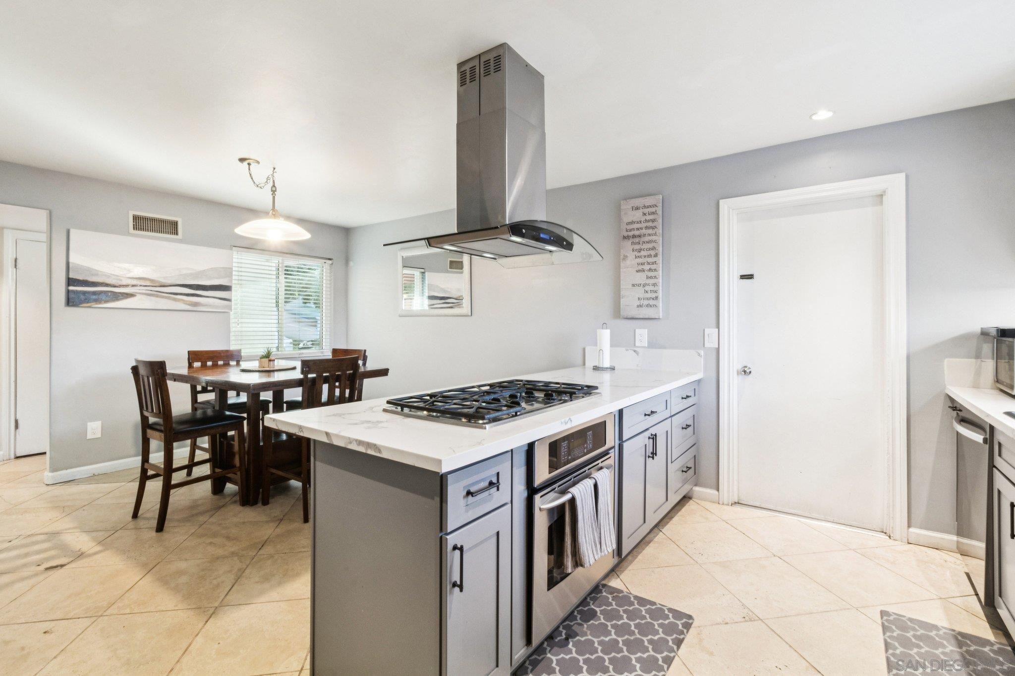 Detail Gallery Image 18 of 32 For 3365 S Bonita St, Spring Valley,  CA 91977 - 3 Beds | 2 Baths