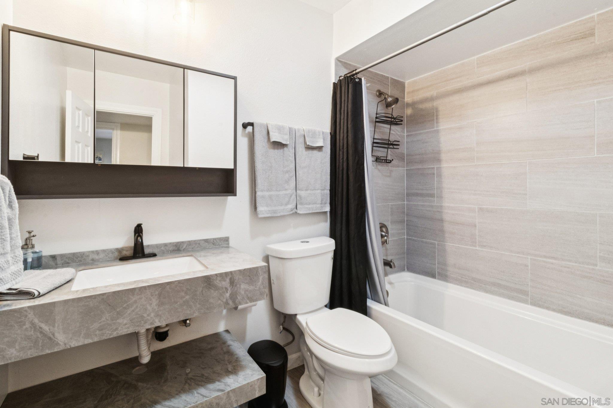 Detail Gallery Image 21 of 32 For 3365 S Bonita St, Spring Valley,  CA 91977 - 3 Beds | 2 Baths