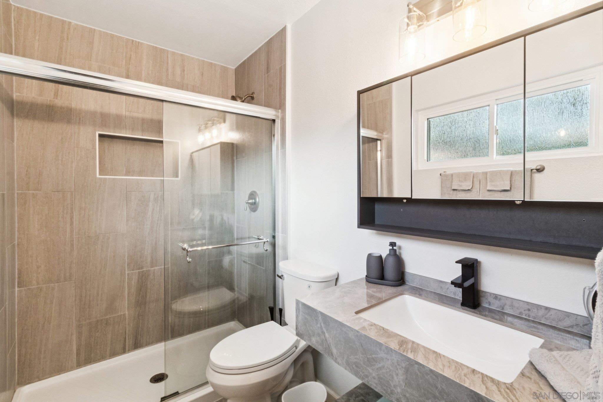 Detail Gallery Image 25 of 32 For 3365 S Bonita St, Spring Valley,  CA 91977 - 3 Beds | 2 Baths