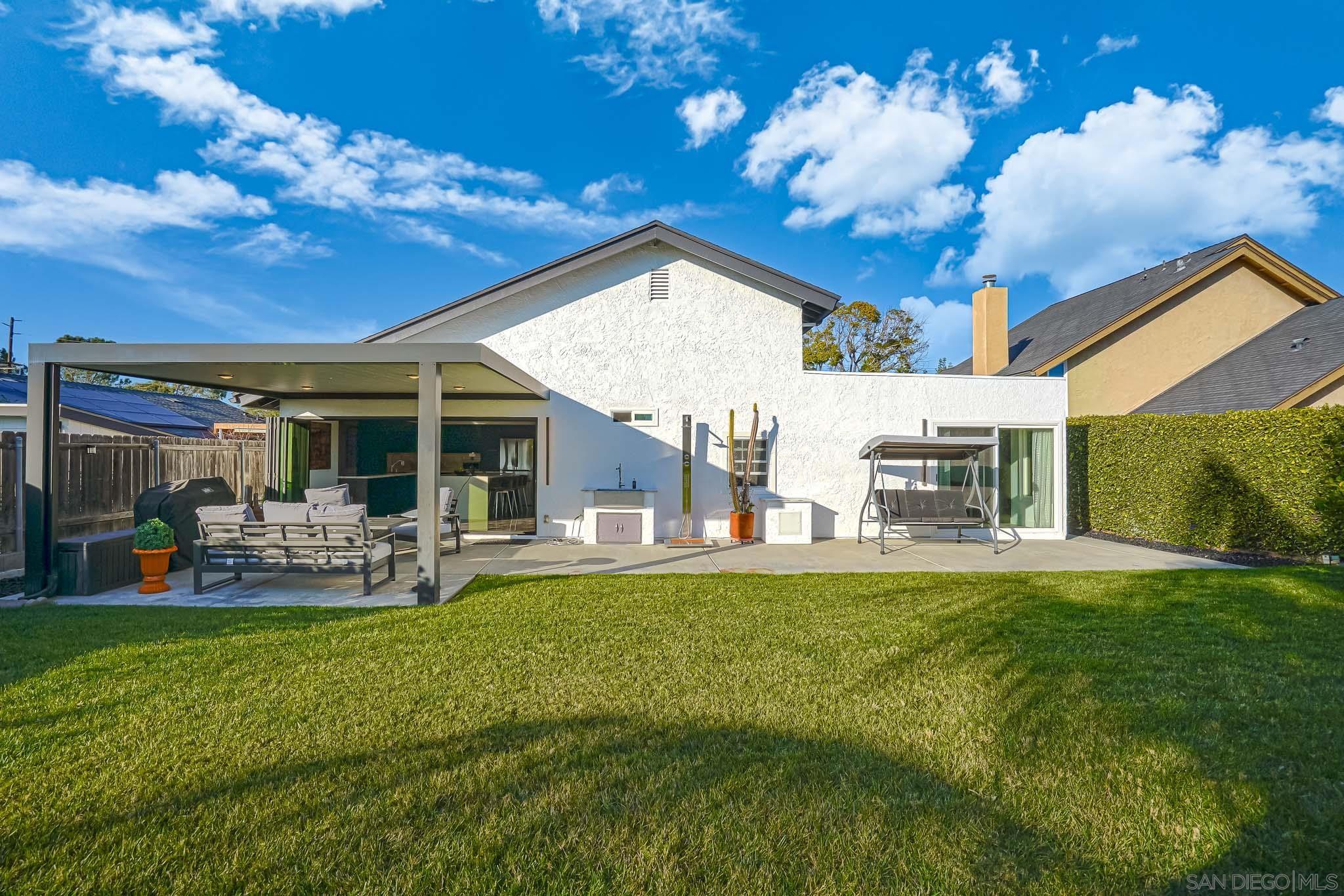 Detail Gallery Image 31 of 37 For 1517  Shields Ave, Encinitas,  CA 92024 - 4 Beds | 2 Baths