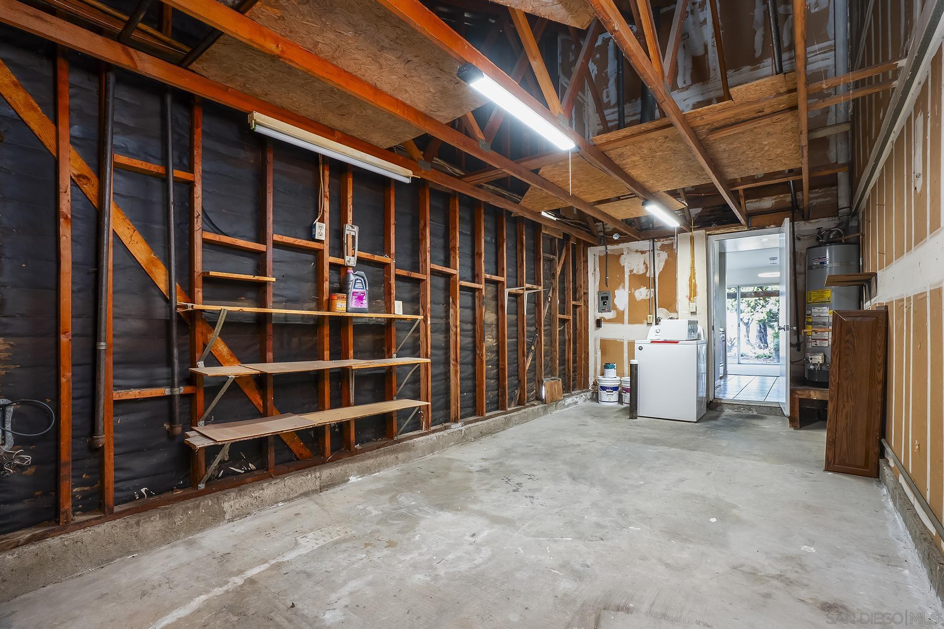 Detail Gallery Image 25 of 28 For 2014  Terraspiro Ave, Spring Valley,  CA 91977 - 2 Beds | 1/1 Baths