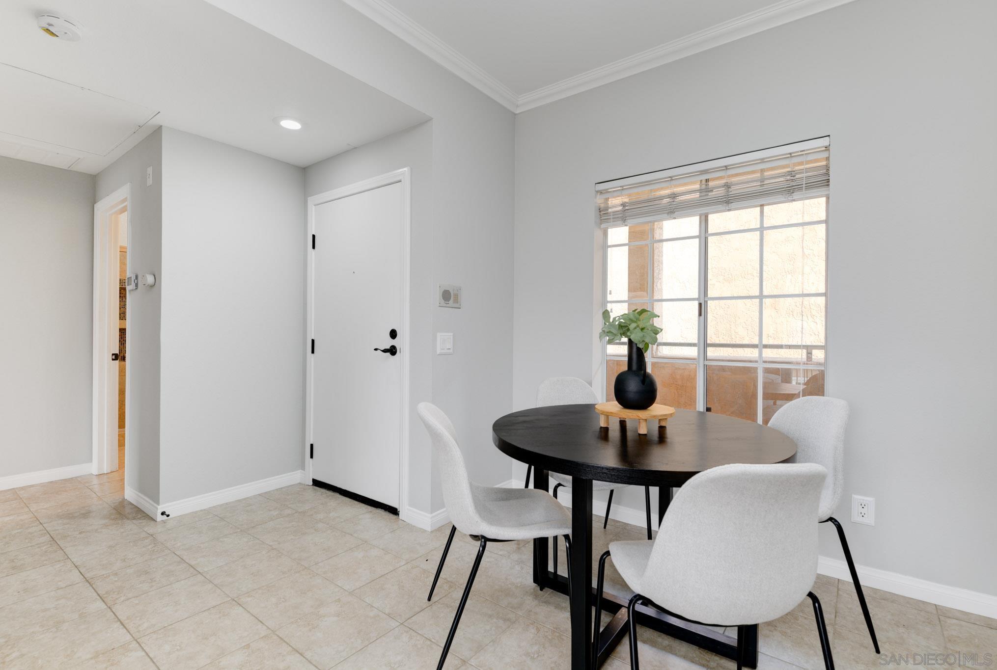 Detail Gallery Image 11 of 33 For 2050  Camino De La Reina  #306,  San Diego,  CA 92108 - 1 Beds | 1 Baths