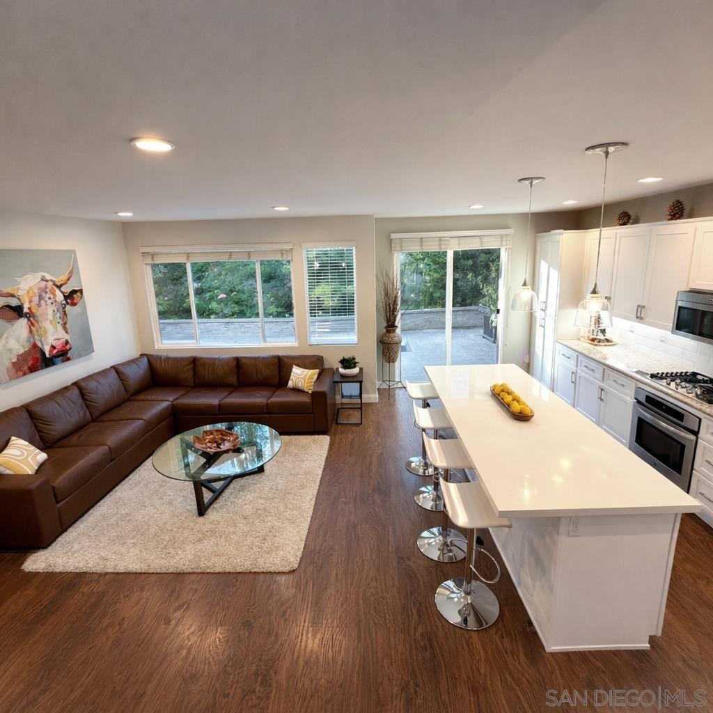 Front Image Thumbnail for SD260004082