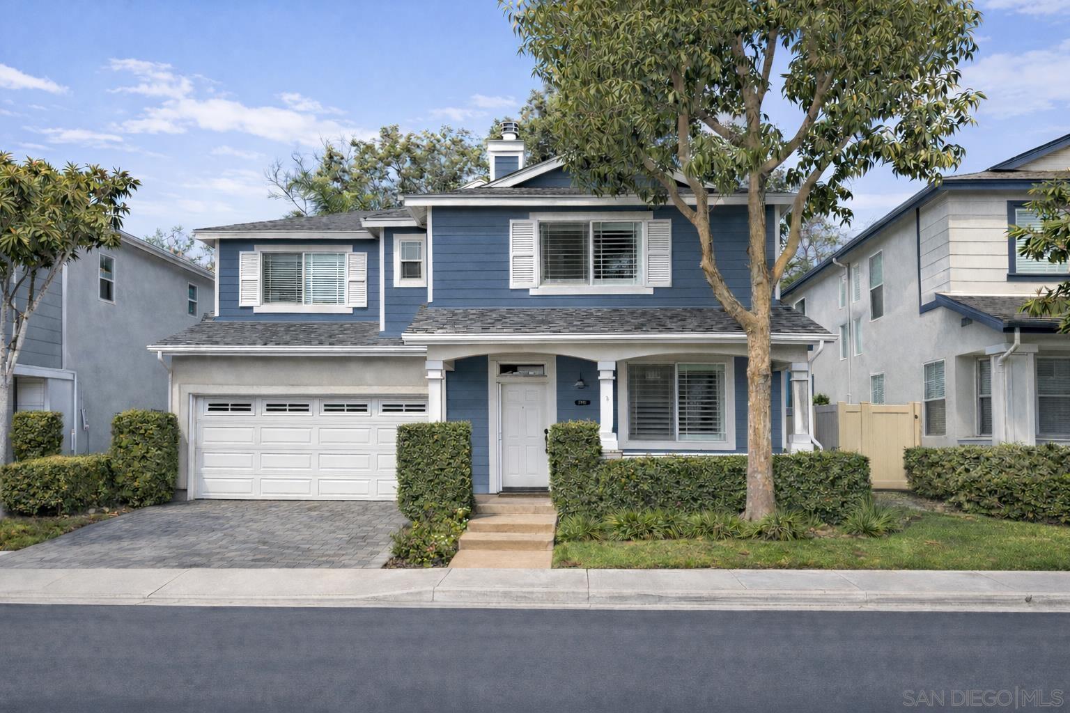 Detail Gallery Image 2 of 29 For 2916 W Canyon Ave, San Diego,  CA 92123 - 5 Beds | 3 Baths