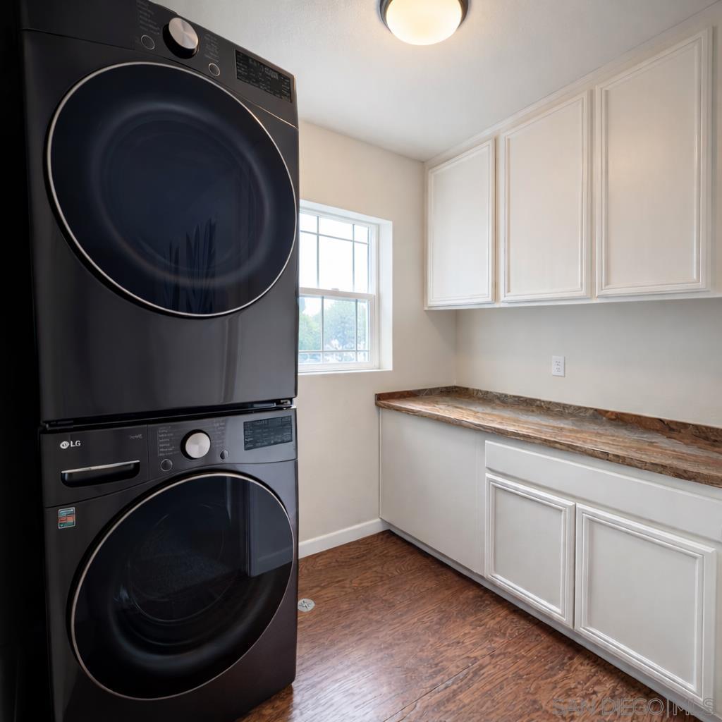 Detail Gallery Image 18 of 29 For 2916 W Canyon Ave, San Diego,  CA 92123 - 5 Beds | 3 Baths