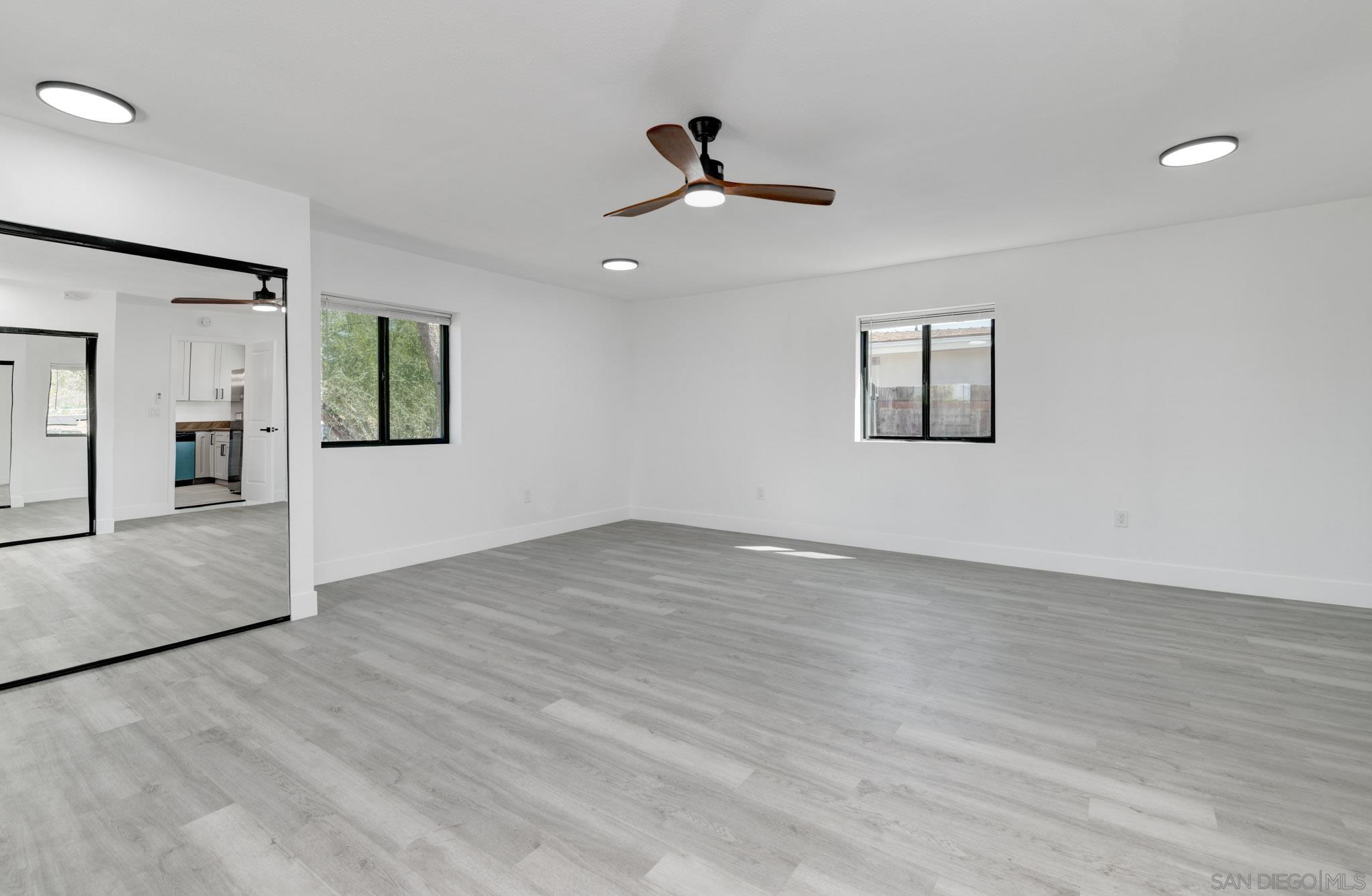 Detail Gallery Image 8 of 25 For 9125  Akard St, Spring Valley,  CA 91977 - 4 Beds | 2 Baths