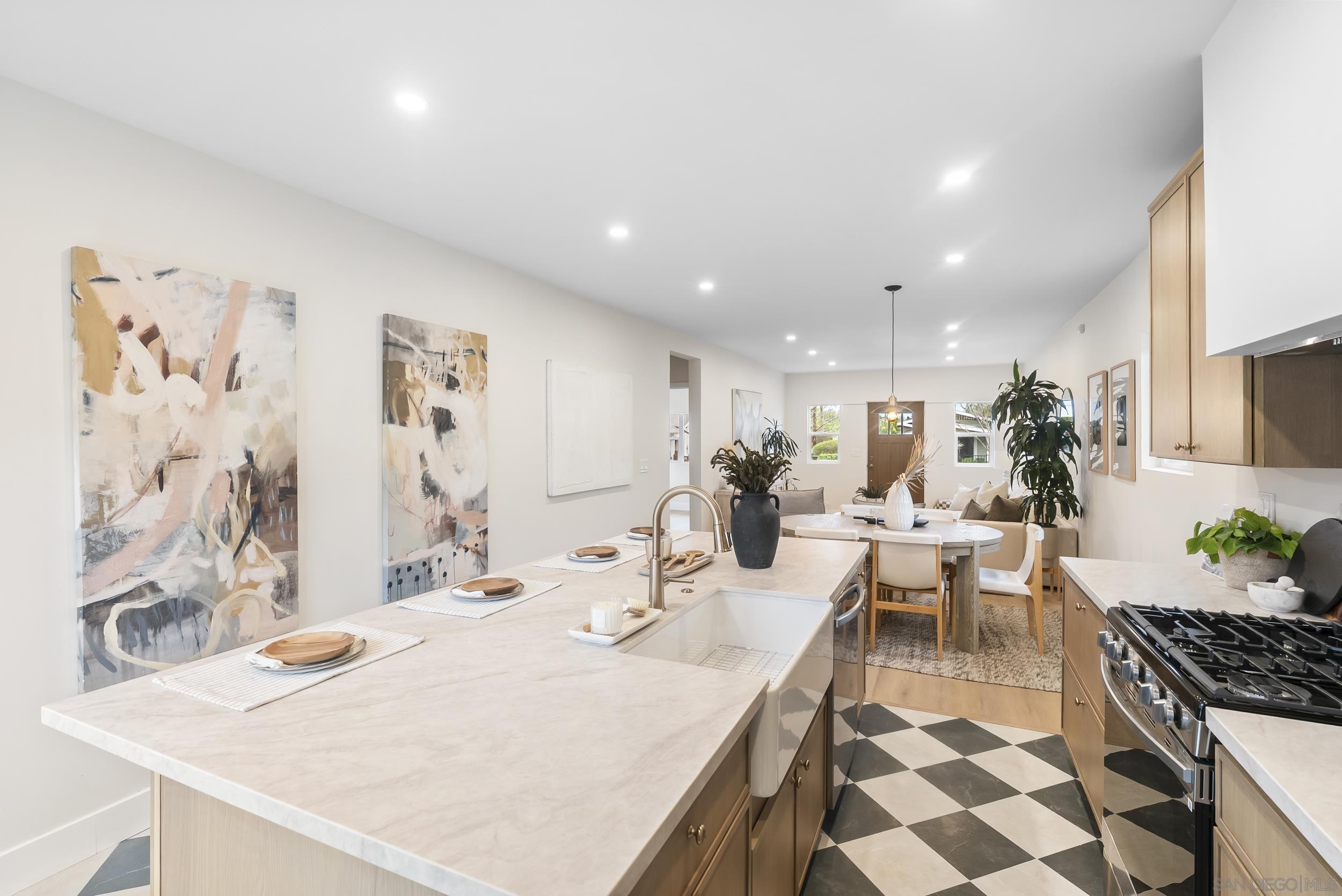 Detail Gallery Image 14 of 27 For 2129  31st St, San Diego,  CA 92104 - 2 Beds | 2 Baths