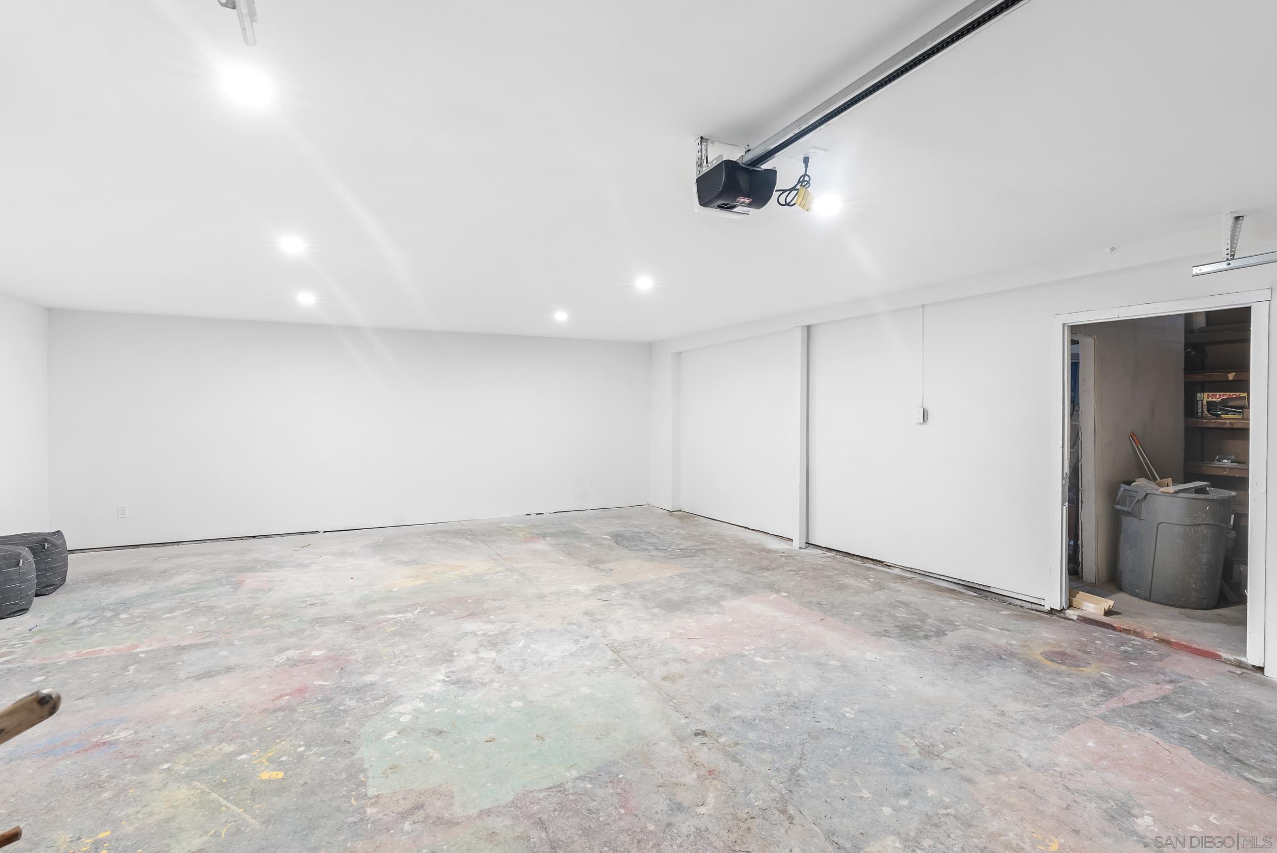 Detail Gallery Image 25 of 27 For 2129  31st St, San Diego,  CA 92104 - 2 Beds | 2 Baths