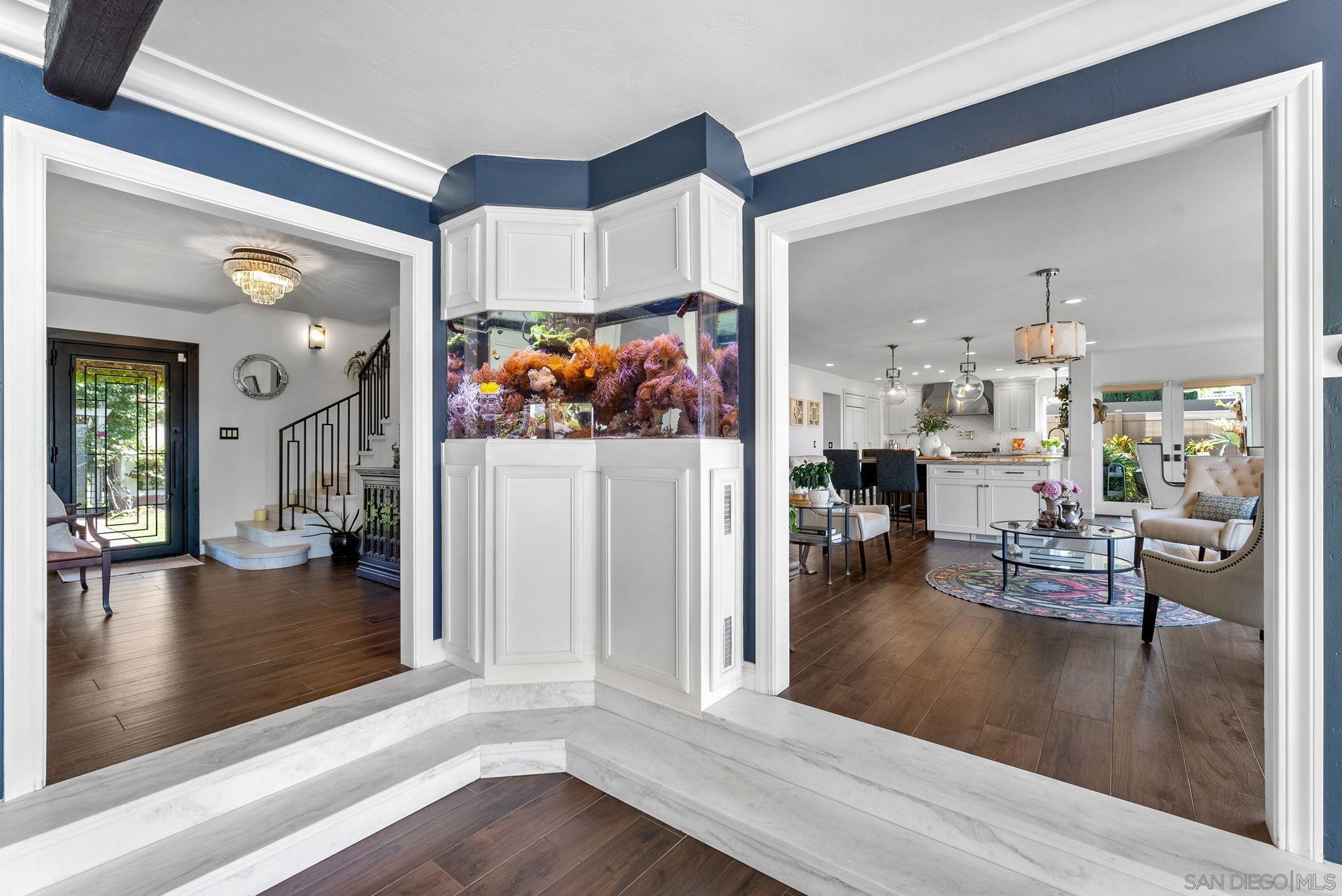 Detail Gallery Image 11 of 69 For 4136  Palisades Road, San Diego,  CA 92116 - 6 Beds | 3/1 Baths