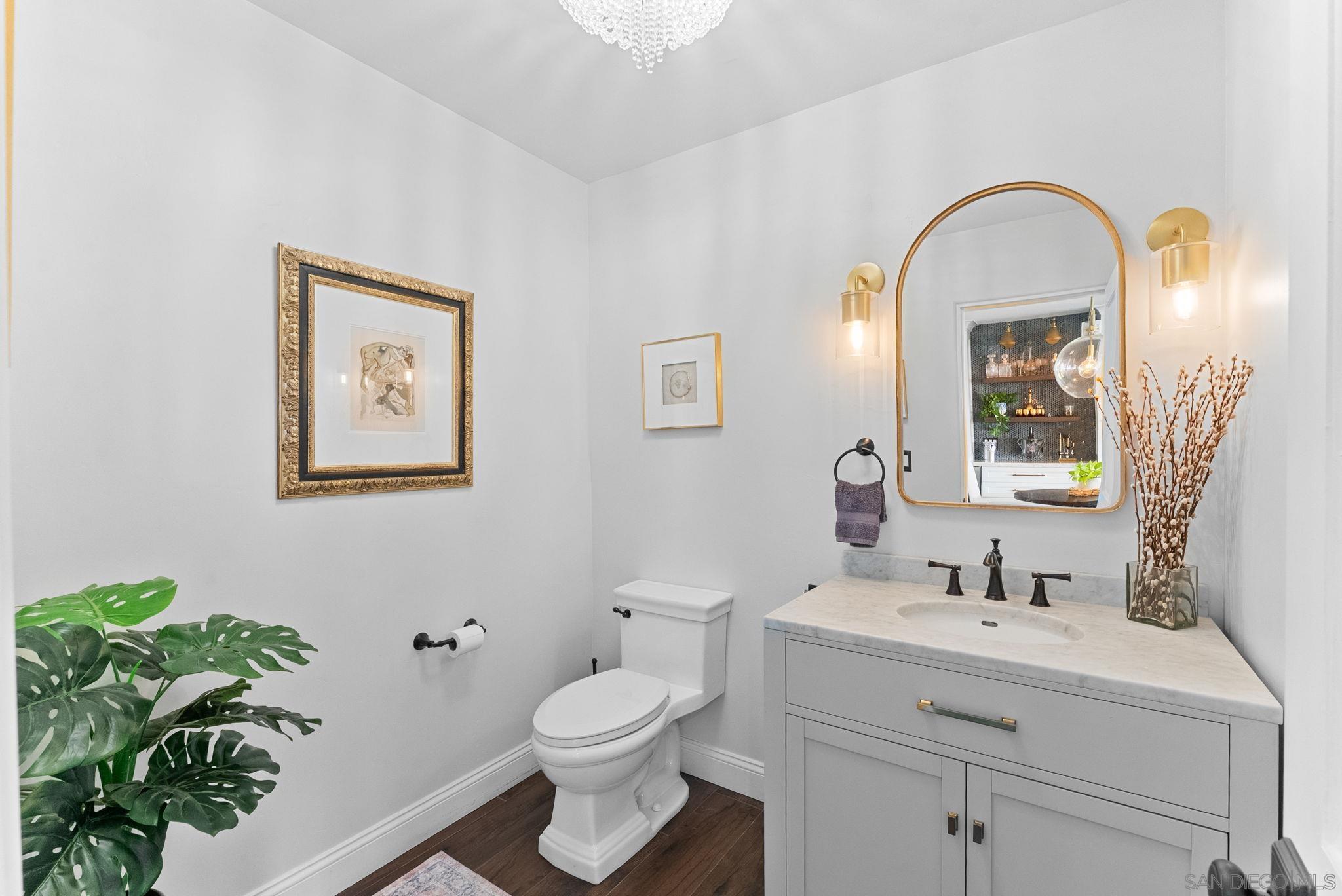 Detail Gallery Image 24 of 69 For 4136  Palisades Road, San Diego,  CA 92116 - 6 Beds | 3/1 Baths