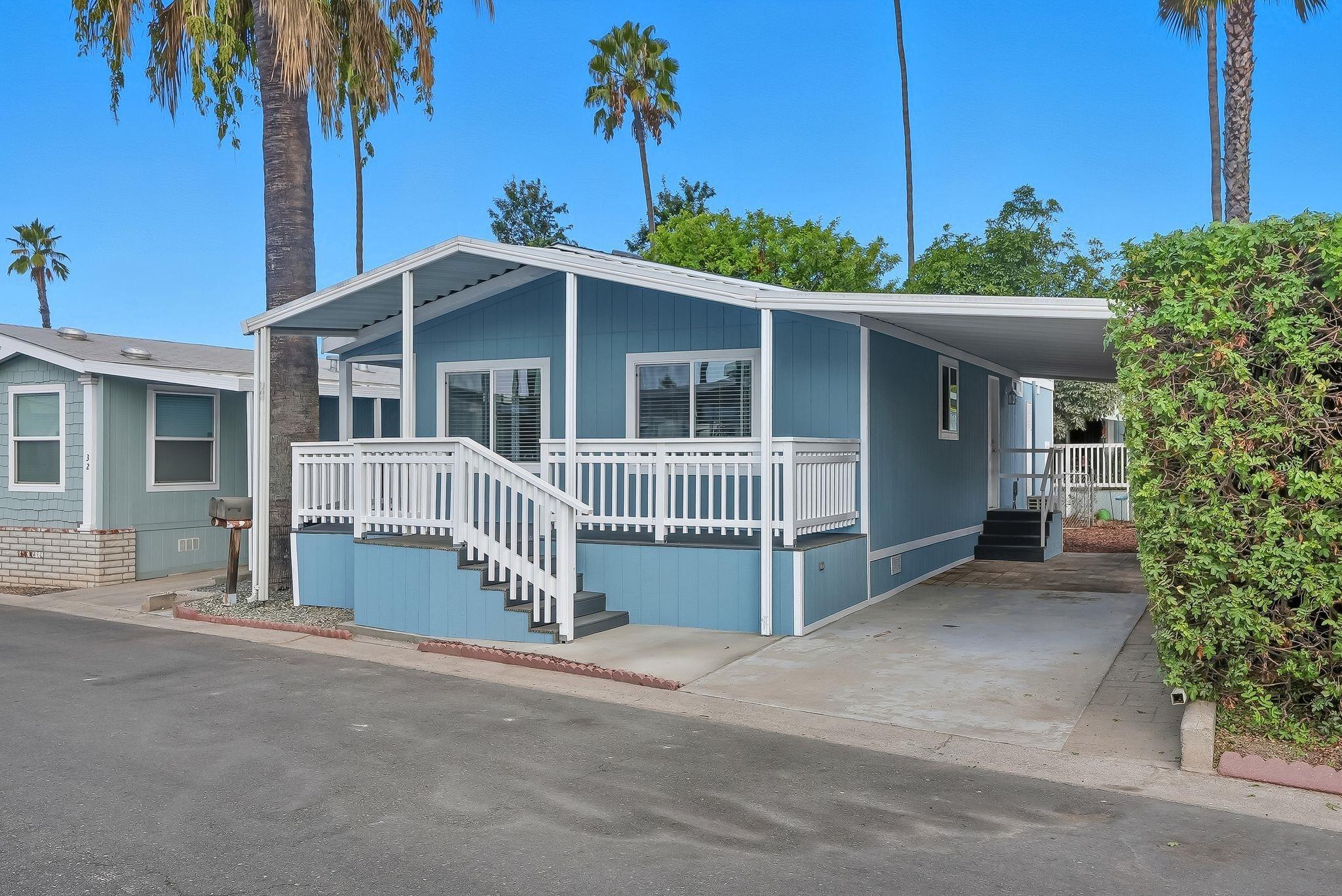 Detail Gallery Image 3 of 29 For 13594  Highway 8 Business  #33,  Lakeside,  CA 92040 - 2 Beds | 2 Baths