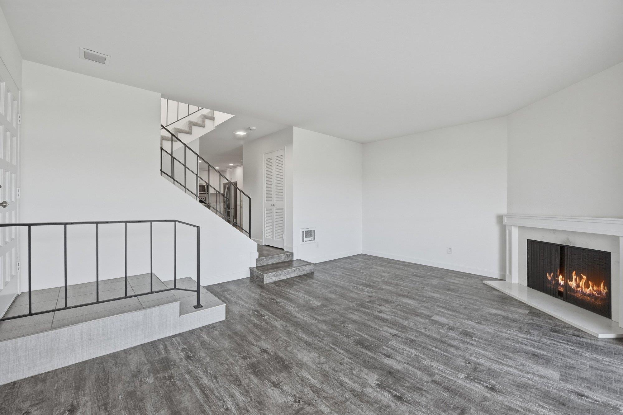 Detail Gallery Image 9 of 32 For 2280  Cambridge Ave, Cardiff By The Sea,  CA 92007 - 3 Beds | 2/1 Baths