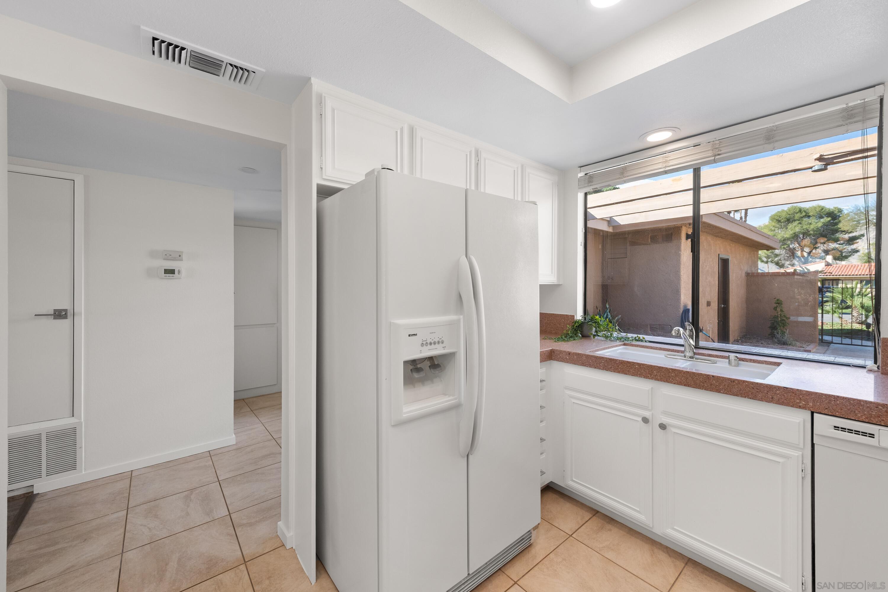 Detail Gallery Image 16 of 49 For 19  Granada Dr, Rancho Mirage,  CA 92270 - 2 Beds | 2 Baths