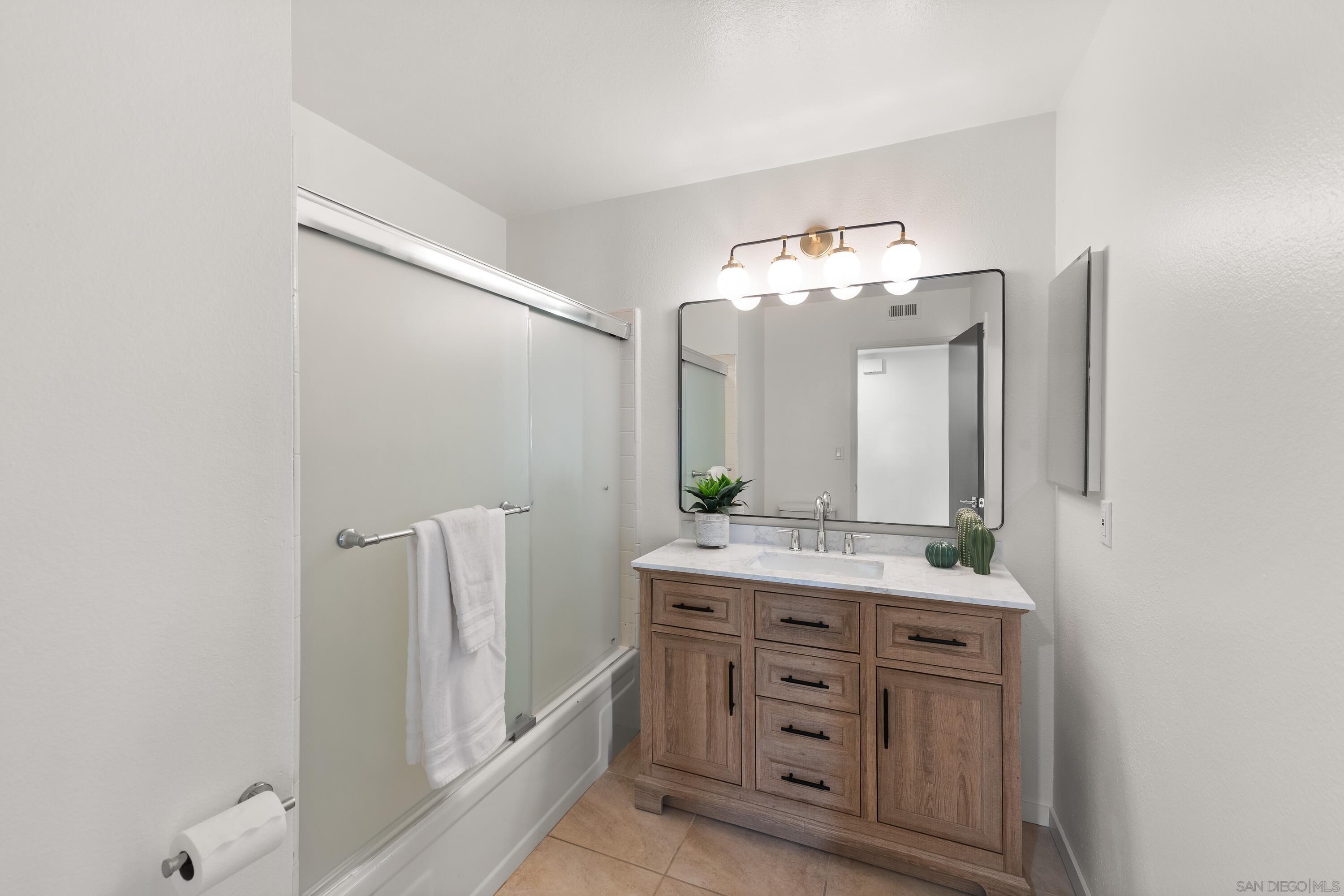 Detail Gallery Image 25 of 49 For 19  Granada Dr, Rancho Mirage,  CA 92270 - 2 Beds | 2 Baths