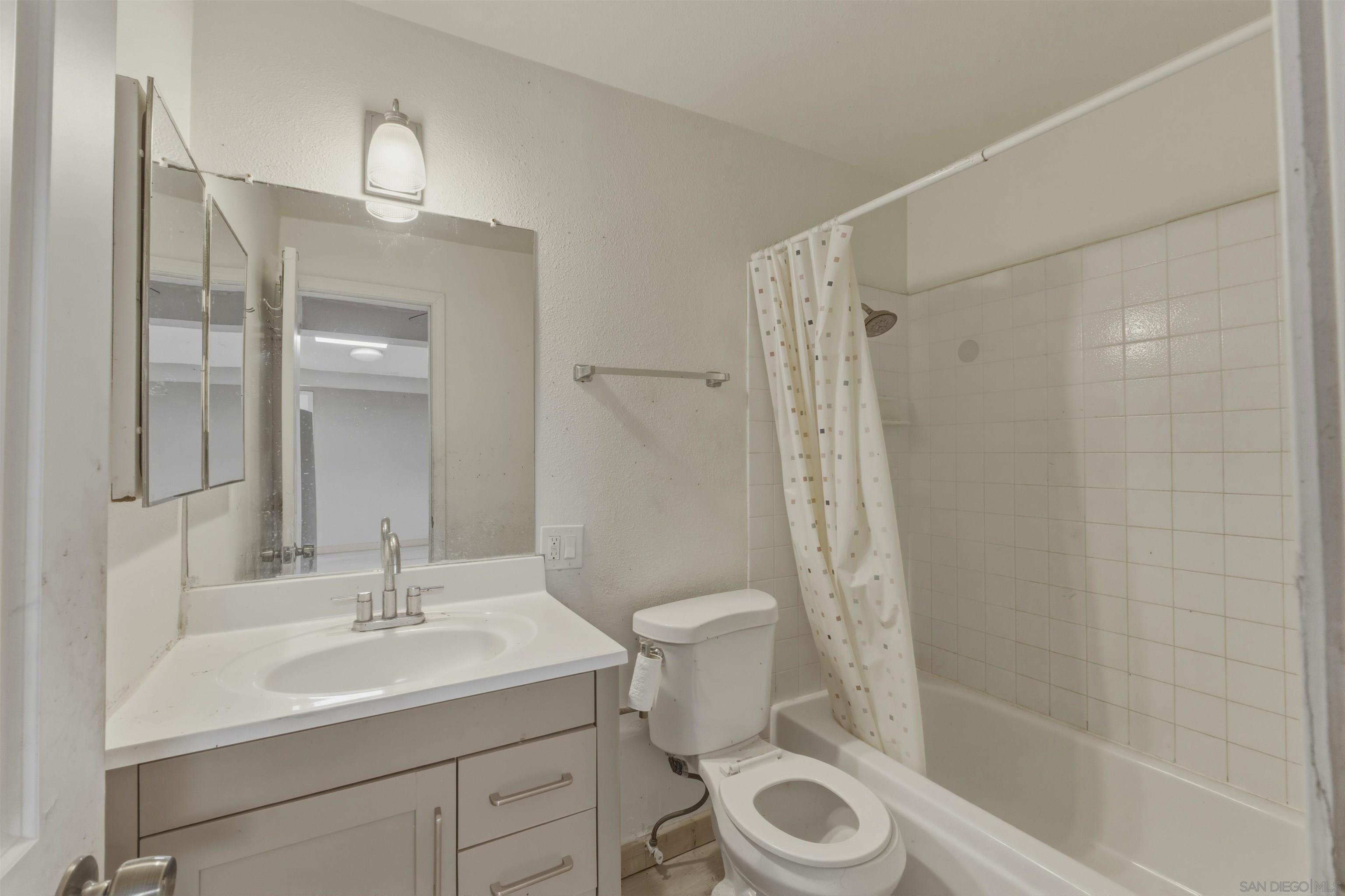 Detail Gallery Image 43 of 61 For 7380  Mohawk St., La Mesa,  CA 91942 - – Beds | – Baths