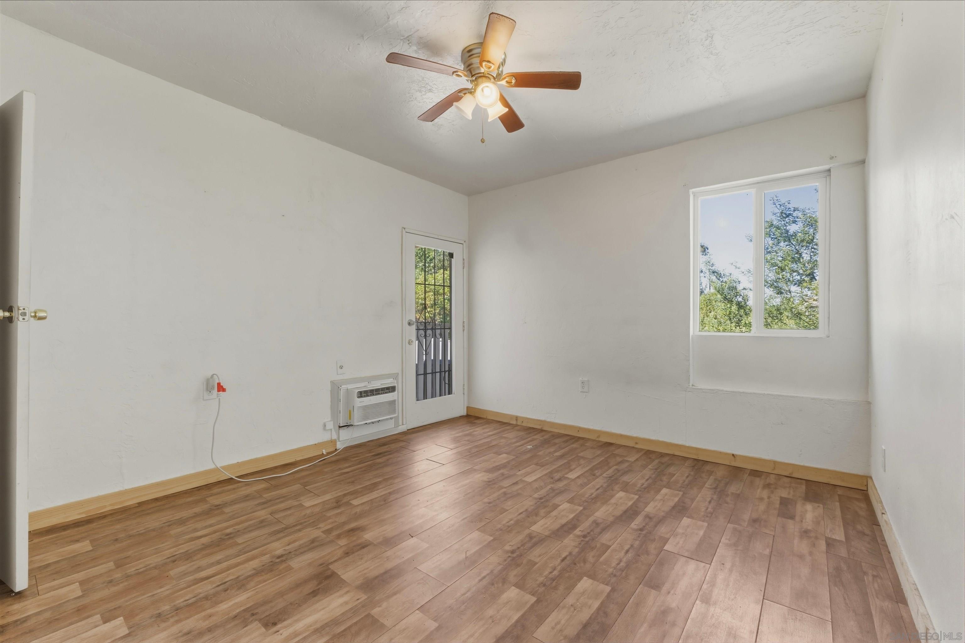 Detail Gallery Image 7 of 61 For 7380  Mohawk St., La Mesa,  CA 91942 - – Beds | – Baths