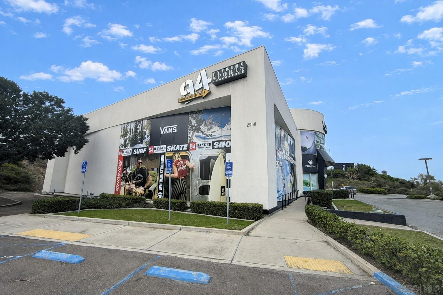 Detail Gallery Image 6 of 38 For 5270  Jackson Dr, La Mesa,  CA 91942 - – Beds | – Baths