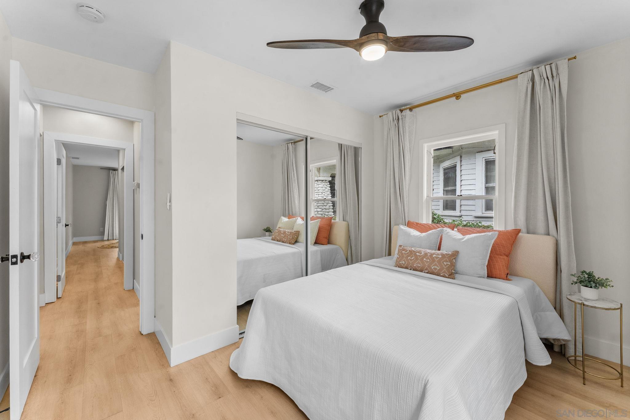 Detail Gallery Image 12 of 25 For 1634  Fern Street, San Diego,  CA 92102 - 2 Beds | 2 Baths