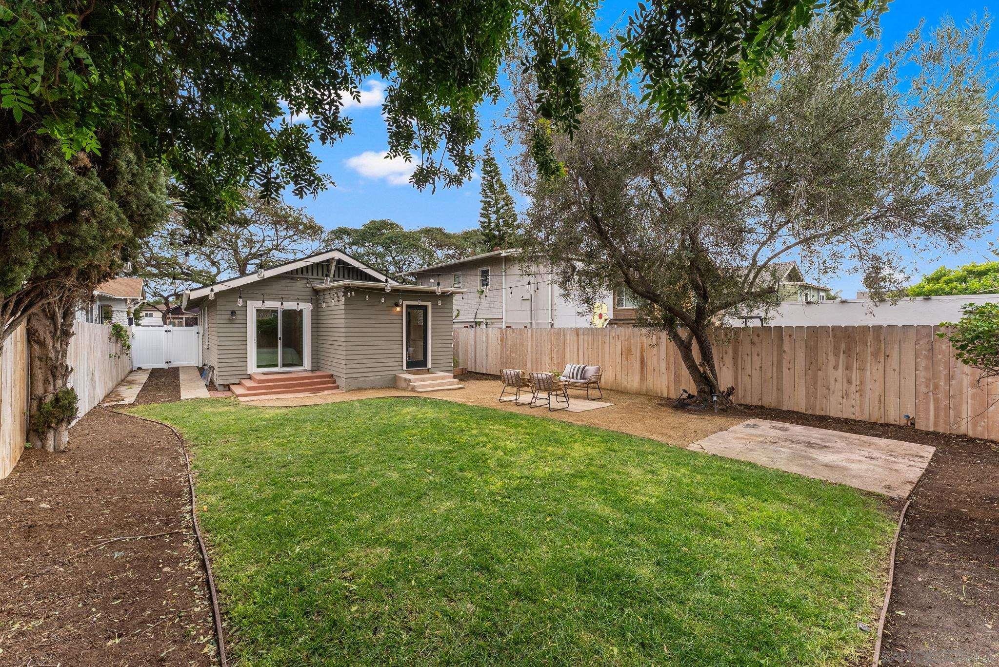 Detail Gallery Image 20 of 25 For 1634  Fern Street, San Diego,  CA 92102 - 2 Beds | 2 Baths