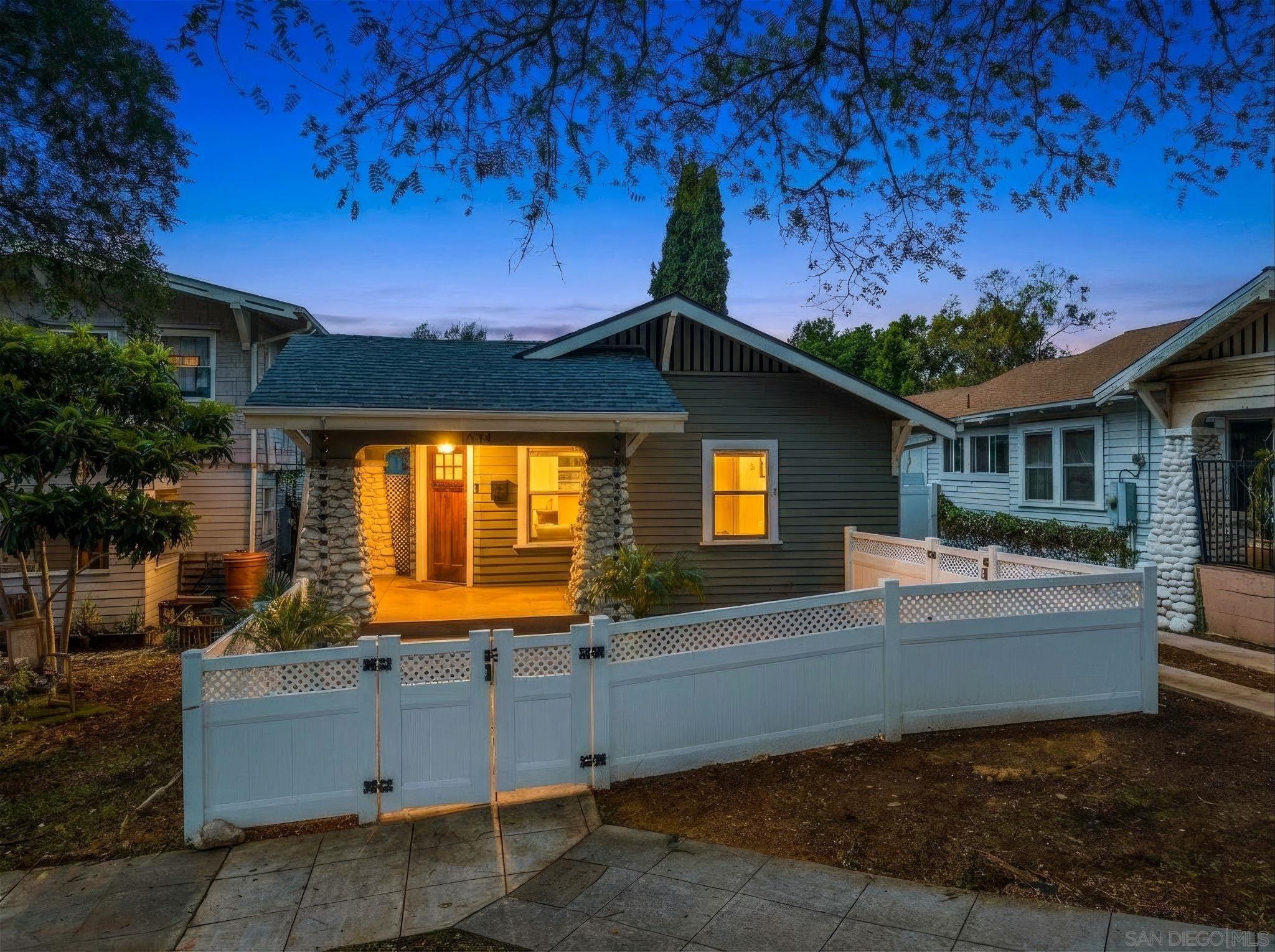 Detail Gallery Image 25 of 25 For 1634  Fern Street, San Diego,  CA 92102 - 2 Beds | 2 Baths