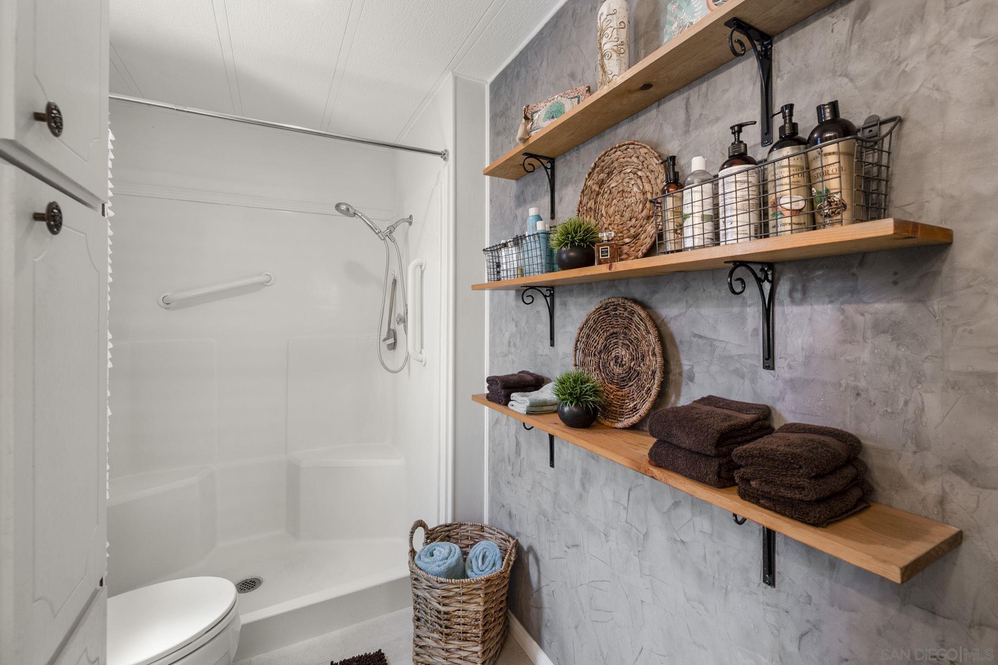 Detail Gallery Image 16 of 37 For 1401 W El Norte Pkwy  Spc 309,  San Marcos,  CA 92069 - 2 Beds | 2 Baths