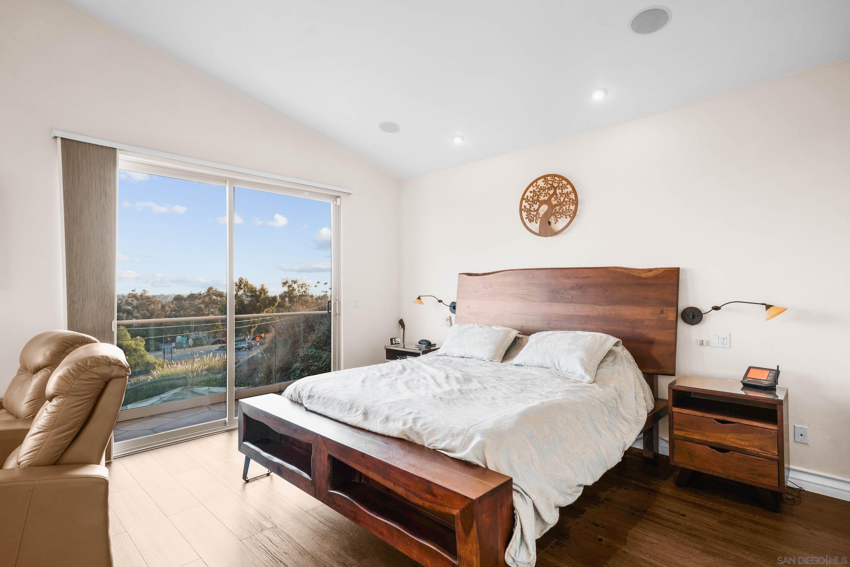 Detail Gallery Image 20 of 49 For 3812  Costa Bella Way, La Mesa,  CA 91941 - 3 Beds | 2/1 Baths