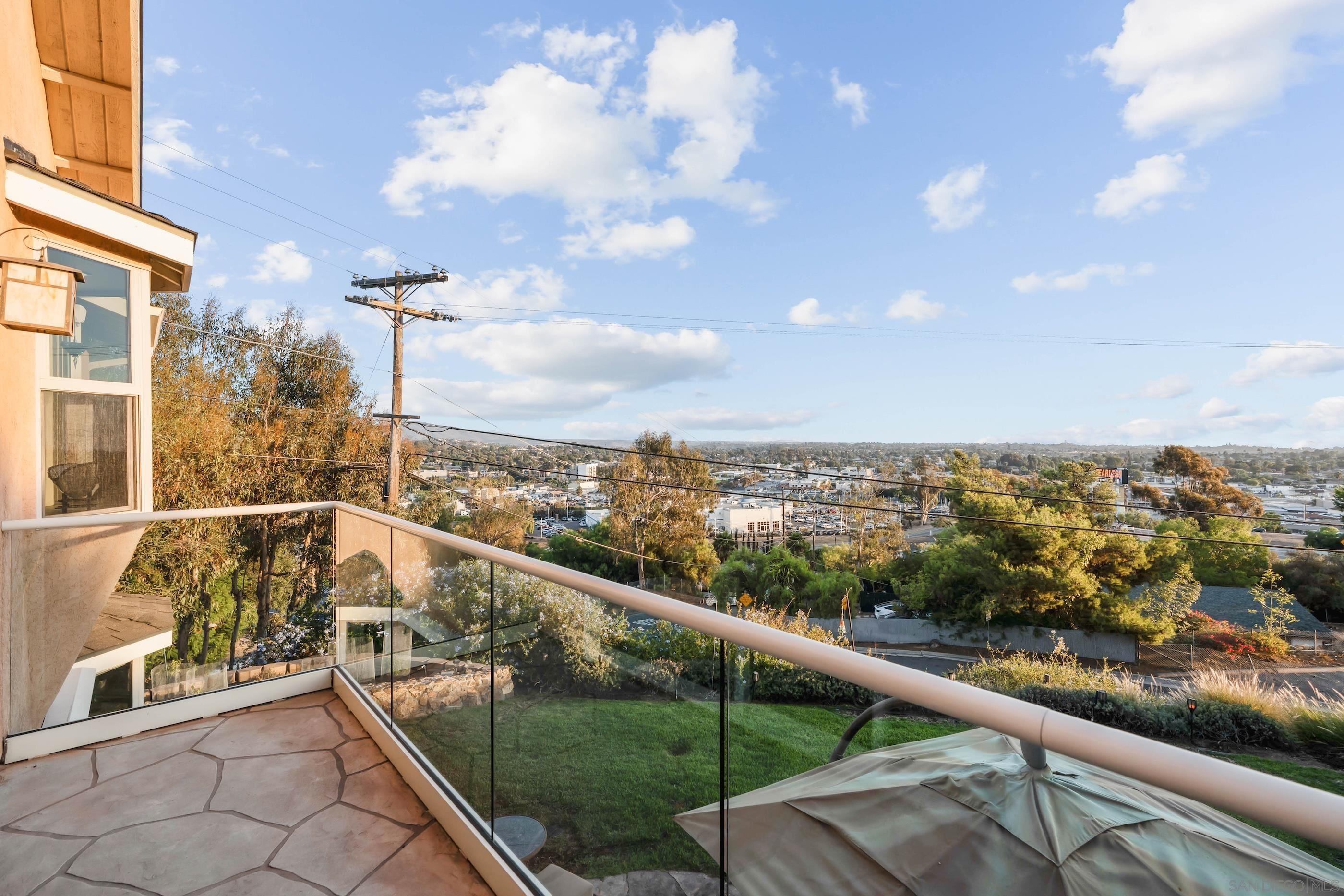 Detail Gallery Image 23 of 49 For 3812  Costa Bella Way, La Mesa,  CA 91941 - 3 Beds | 2/1 Baths