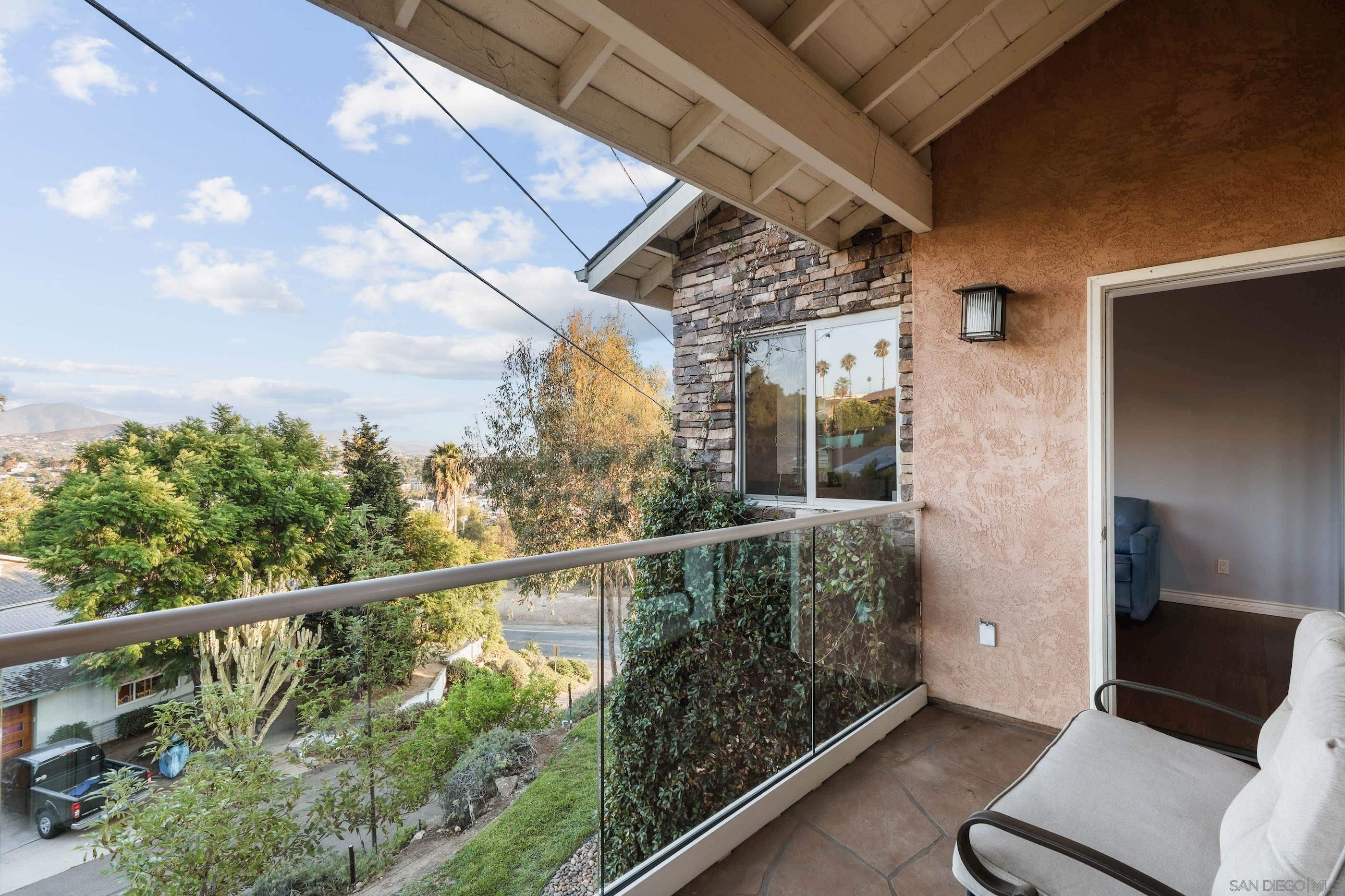 Detail Gallery Image 30 of 49 For 3812  Costa Bella Way, La Mesa,  CA 91941 - 3 Beds | 2/1 Baths