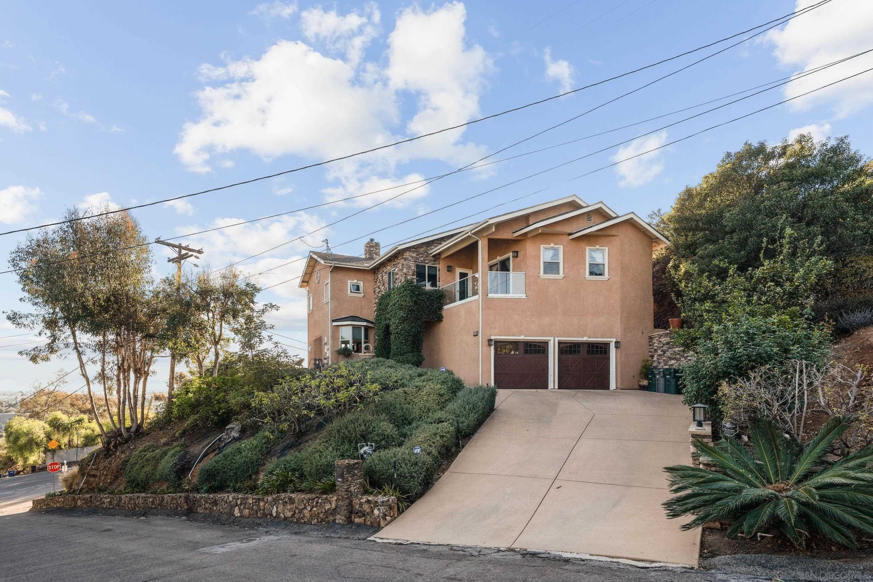 Detail Gallery Image 37 of 49 For 3812  Costa Bella Way, La Mesa,  CA 91941 - 3 Beds | 2/1 Baths