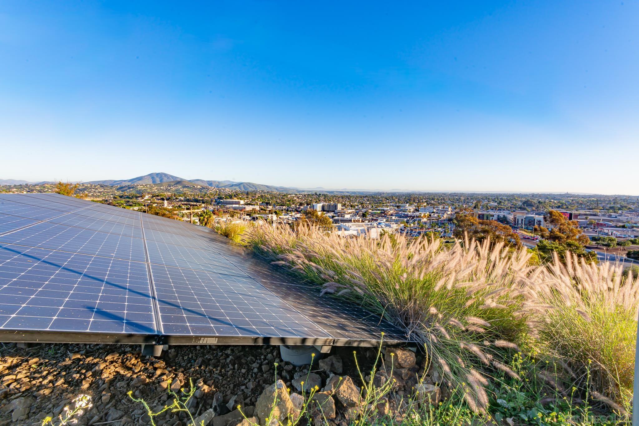 Detail Gallery Image 43 of 49 For 3812  Costa Bella Way, La Mesa,  CA 91941 - 3 Beds | 2/1 Baths