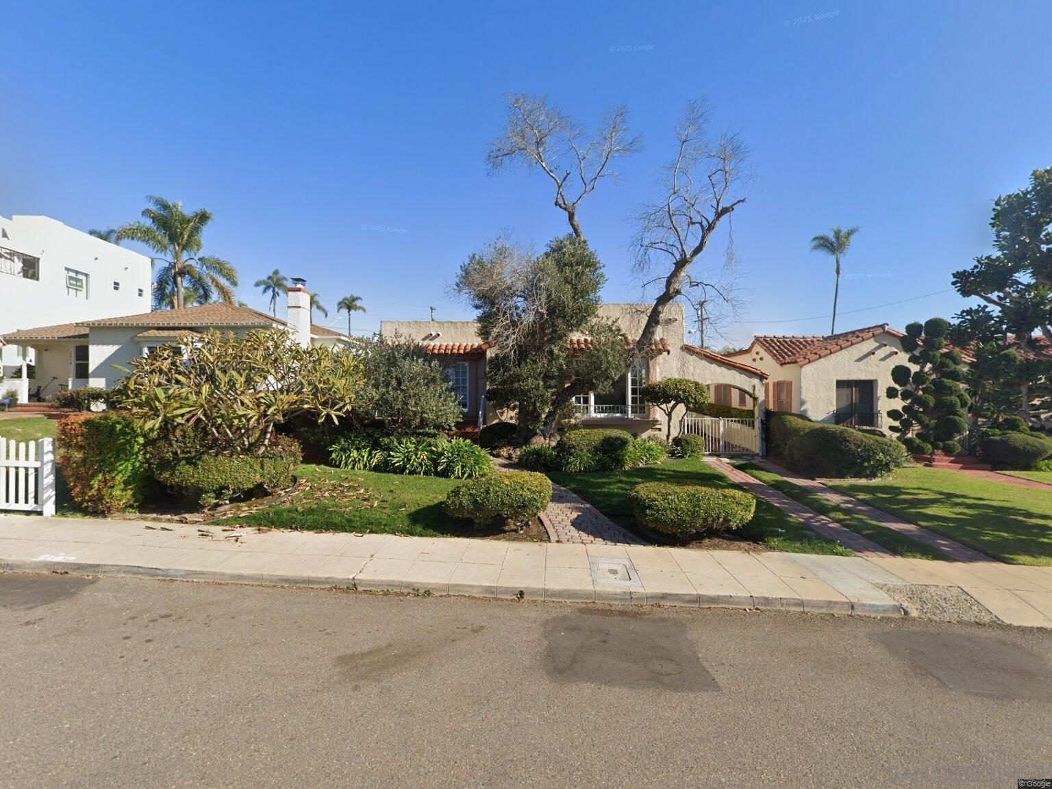 Front Image Thumbnail for SD260004108