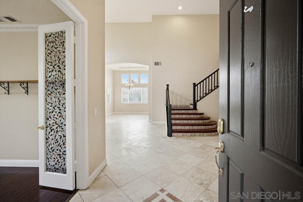 Detail Gallery Image 5 of 43 For 23531  Hobart Ct, Murrieta,  CA 92562 - 6 Beds | 3 Baths