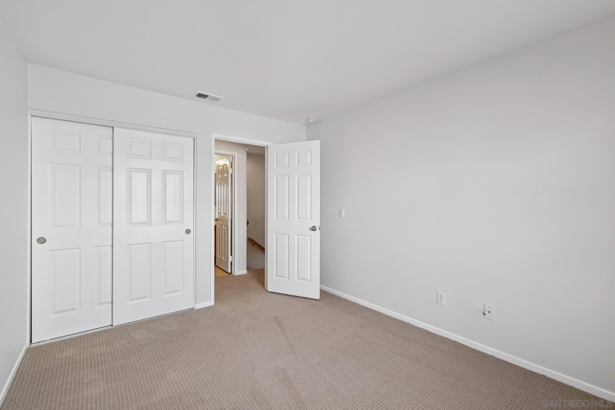 Detail Gallery Image 25 of 45 For 1279  Gorge Run Way  #3,  Chula Vista,  CA 91913 - 3 Beds | 2/1 Baths