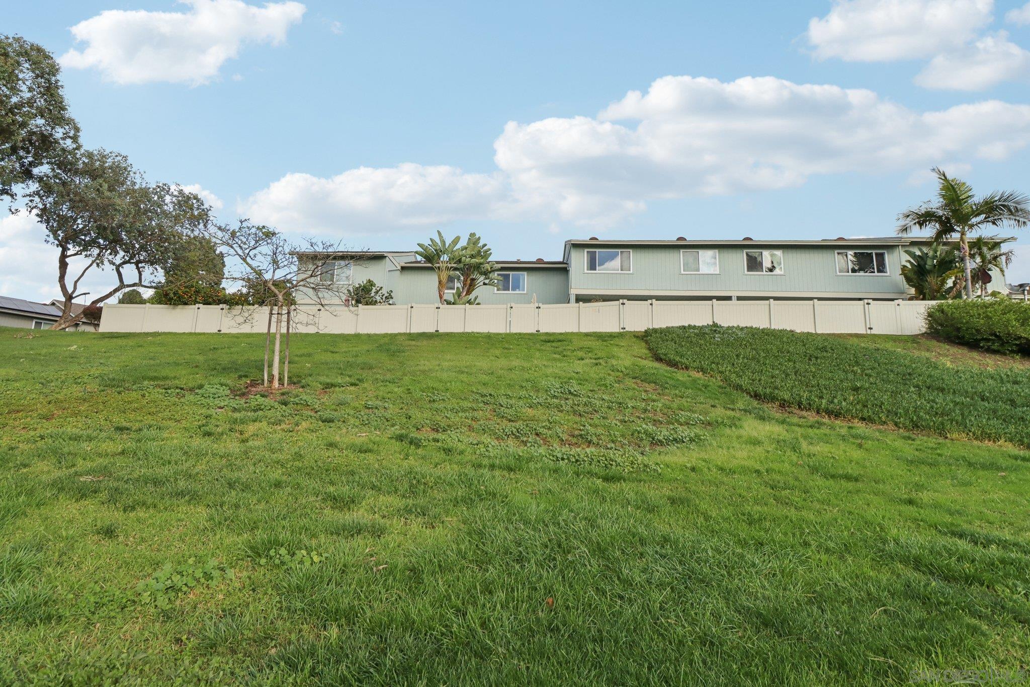 Detail Gallery Image 28 of 42 For 324  Countrywood Ln, Encinitas,  CA 92024 - 2 Beds | 1/1 Baths