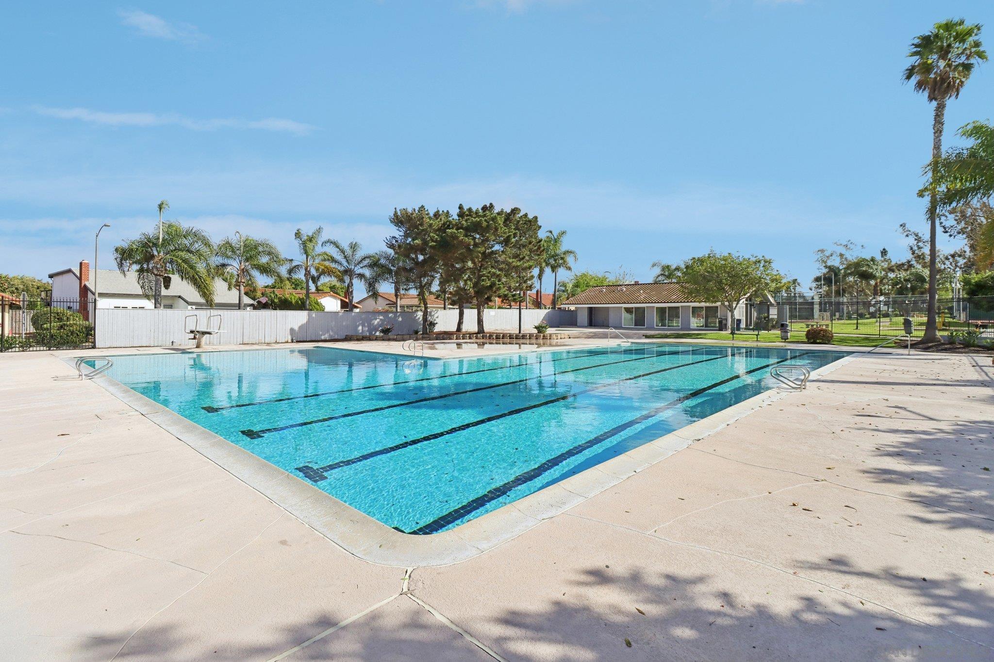 Detail Gallery Image 32 of 42 For 324  Countrywood Ln, Encinitas,  CA 92024 - 2 Beds | 1/1 Baths